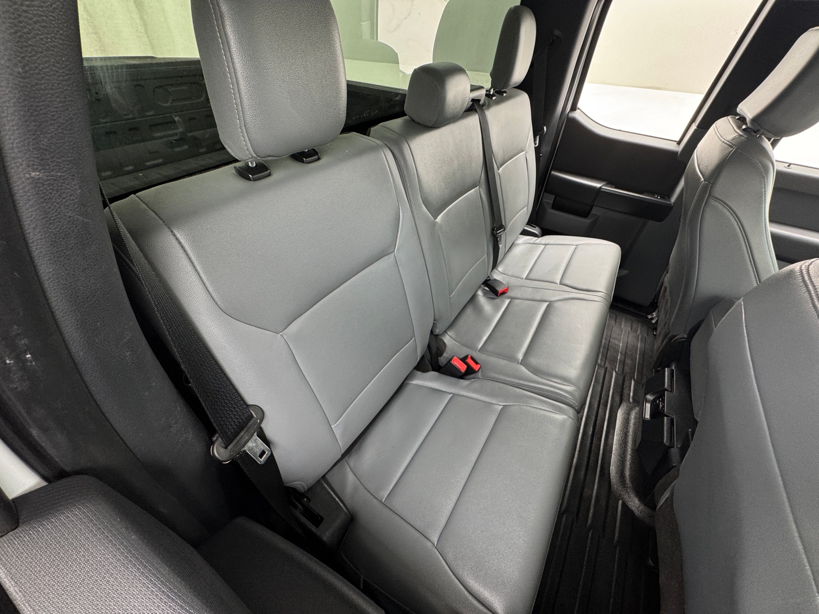 Thumbnail: 2022 Ford Econoline - 6