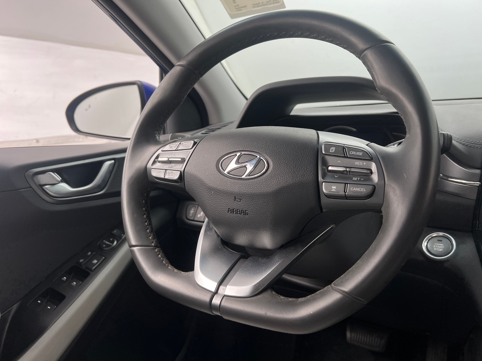 Thumbnail: 2021 Hyundai Ioniq - 5