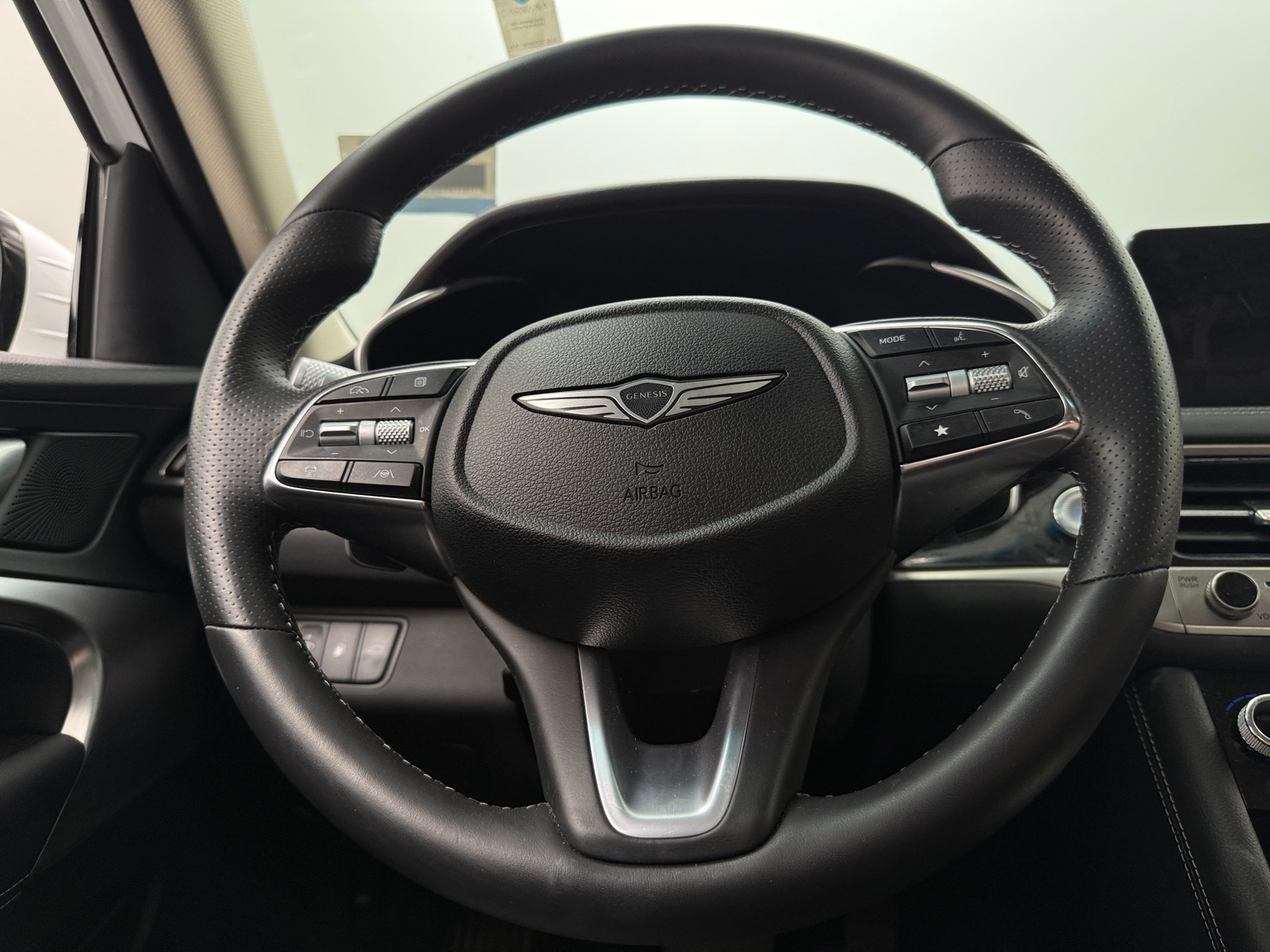 Thumbnail: 2025 Genesis G70 - 4