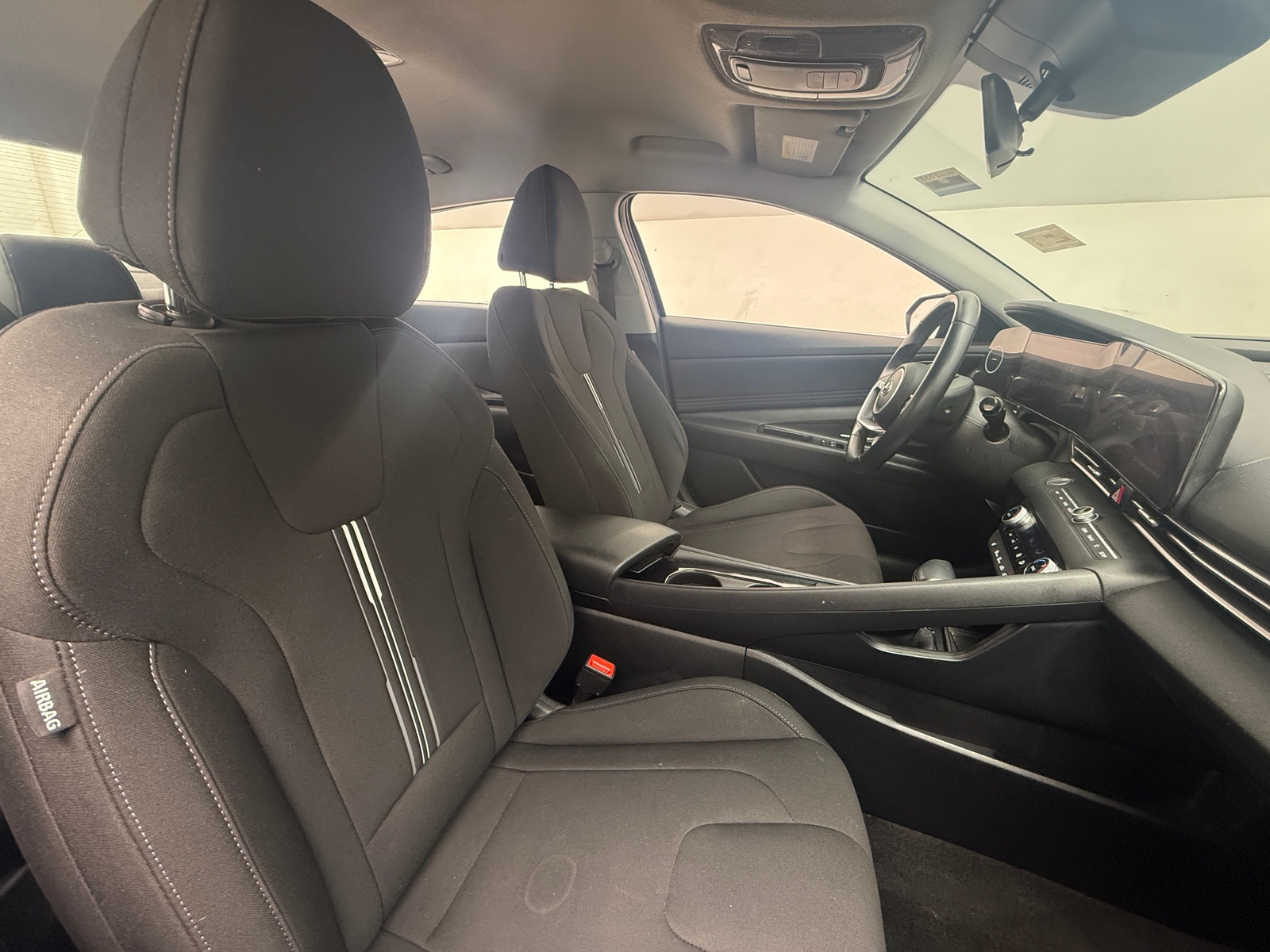 Thumbnail: 2023 Hyundai Elantra - 2