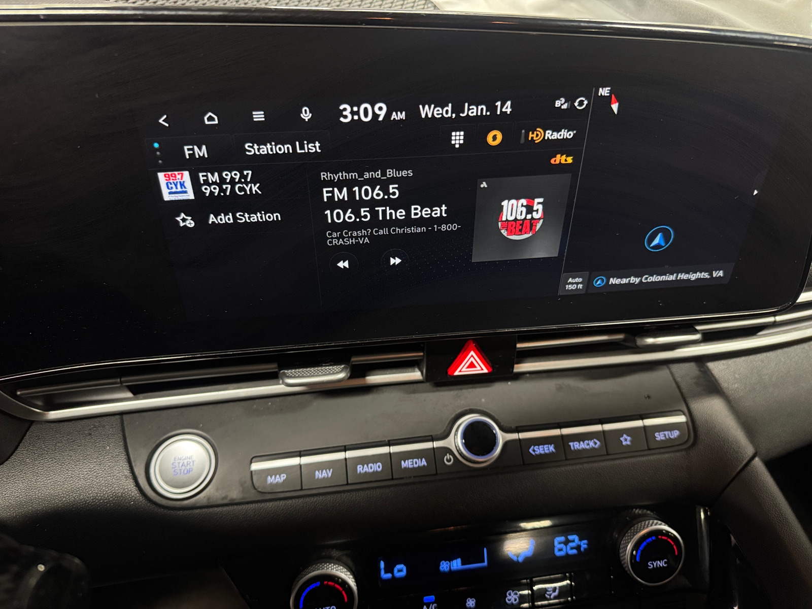 Thumbnail: 2023 Hyundai Elantra - 4