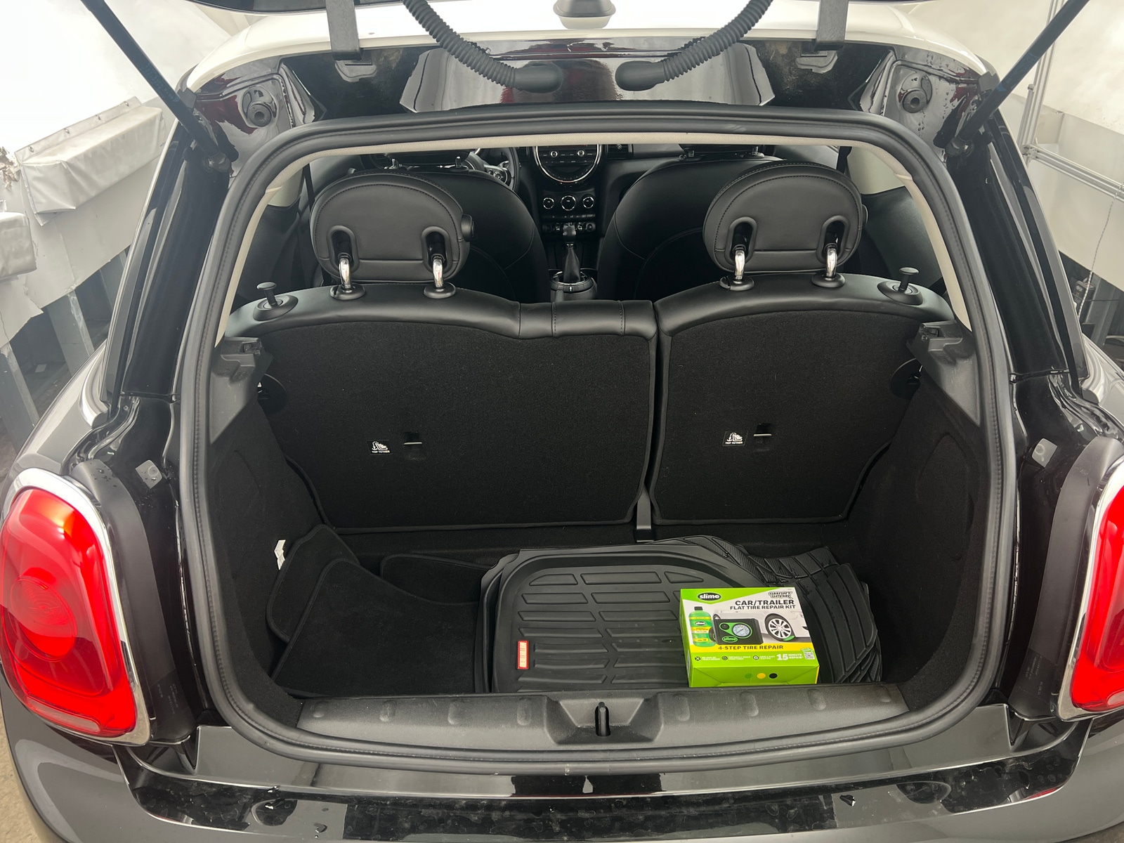 Thumbnail: 2016 MINI Cooper Hardtop - 6