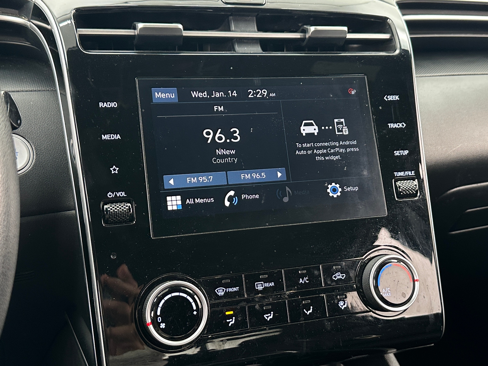 Thumbnail: 2023 Hyundai Santa Cruz - 4