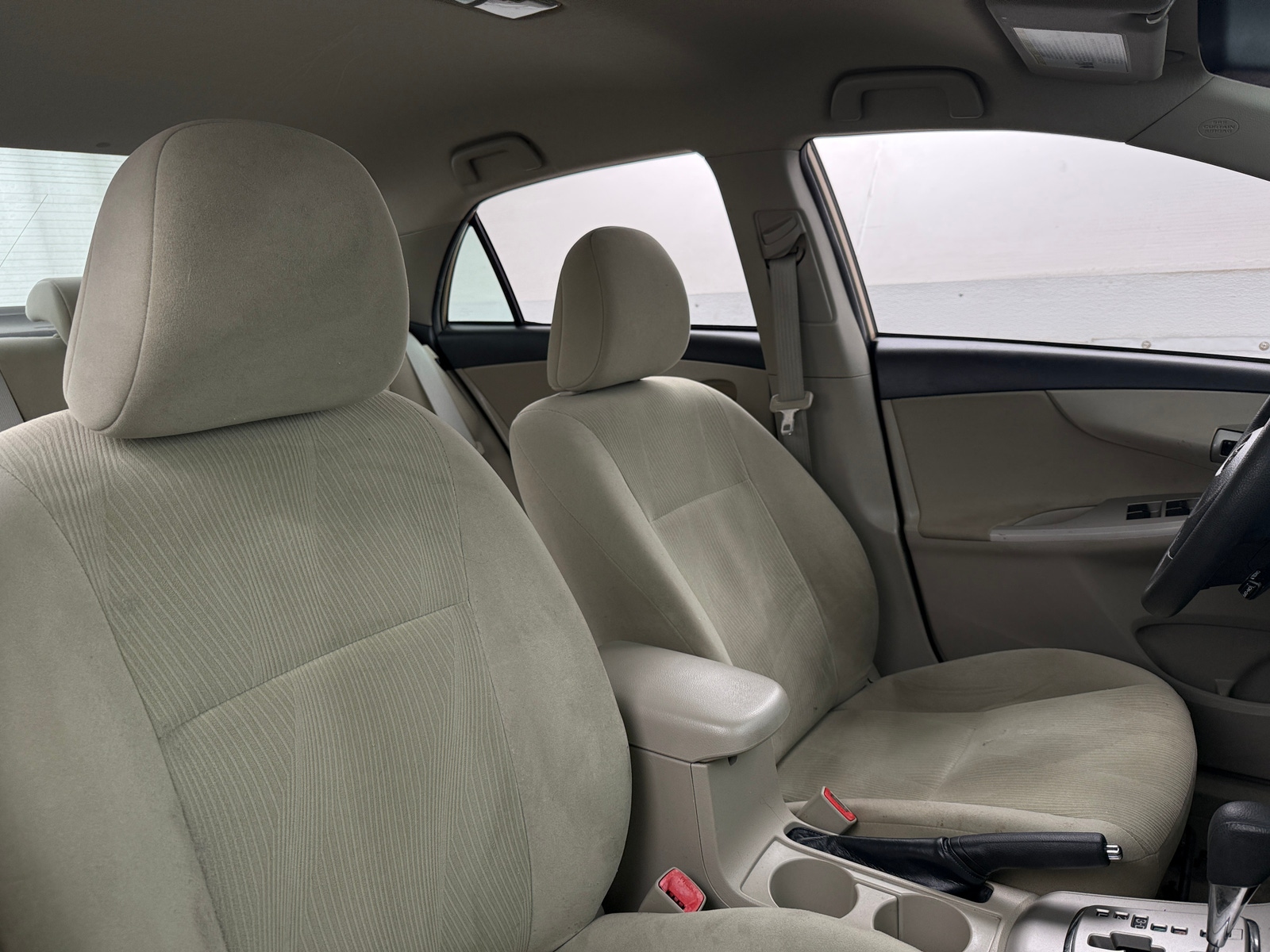 Thumbnail: 2011 Toyota Corolla - 2