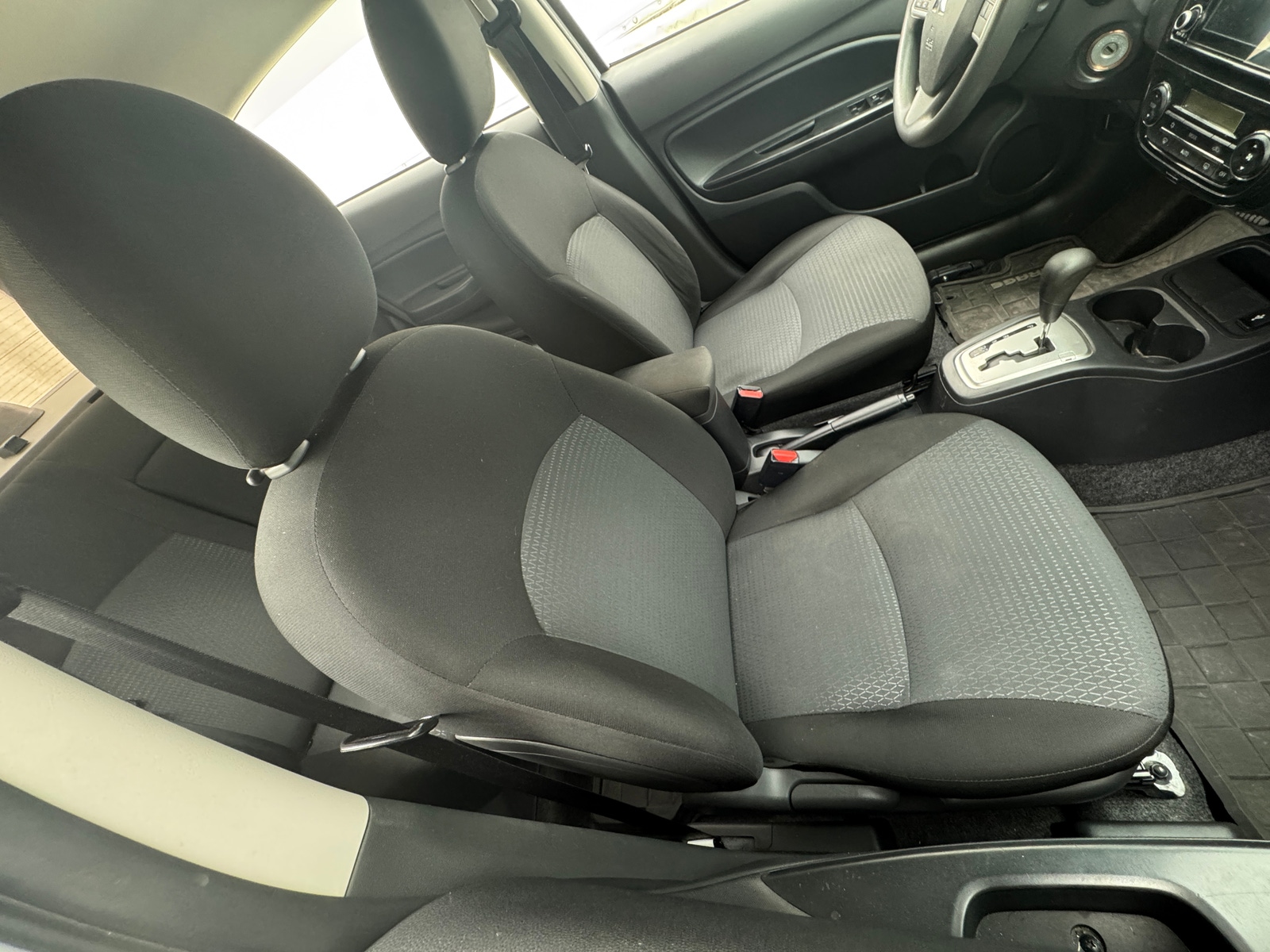 Thumbnail: 2023 Mitsubishi Mirage G4 - 2