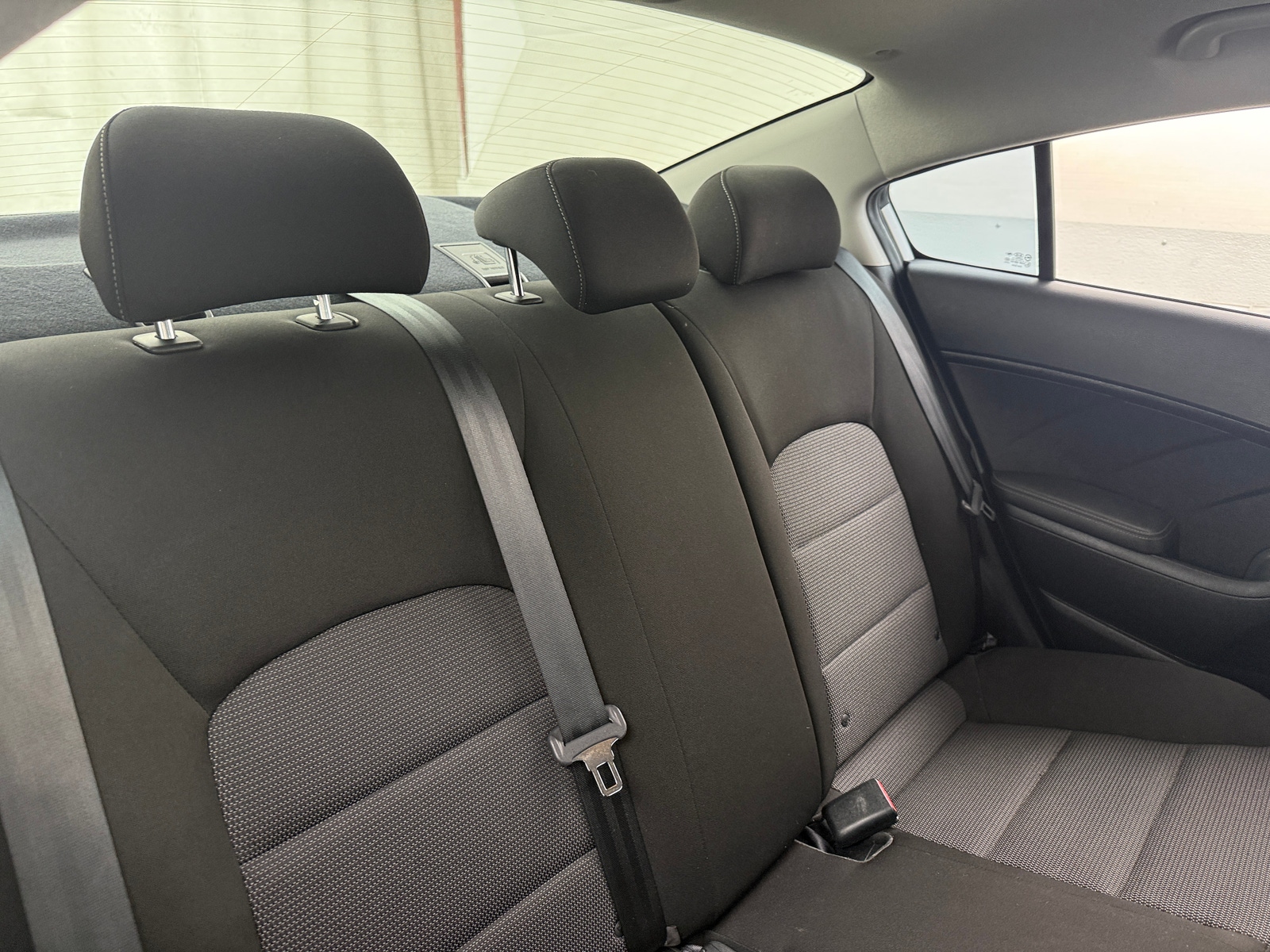 Thumbnail: 2017 Kia Forte - 6