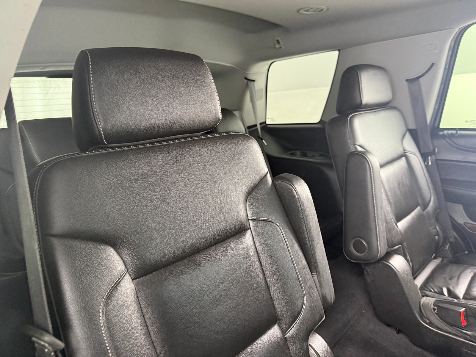 Thumbnail: 2019 Chevrolet Tahoe - 5