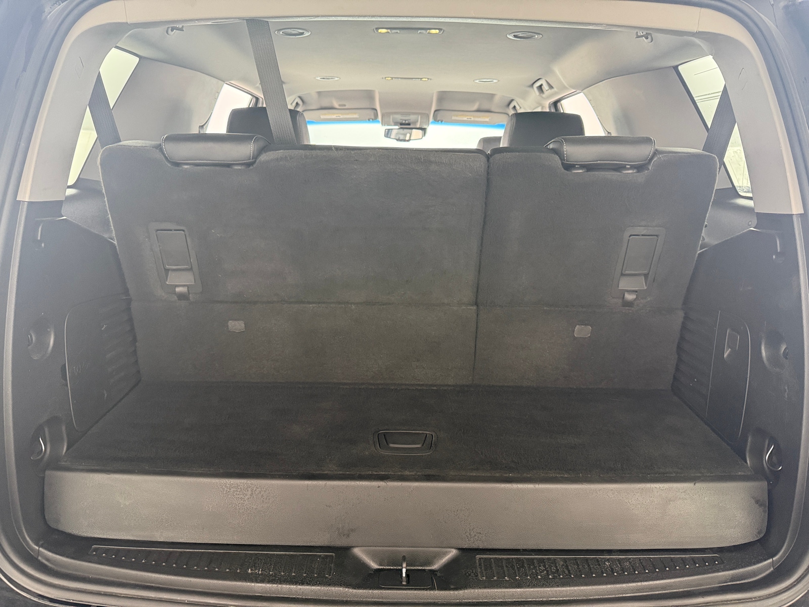 Thumbnail: 2019 Chevrolet Tahoe - 6