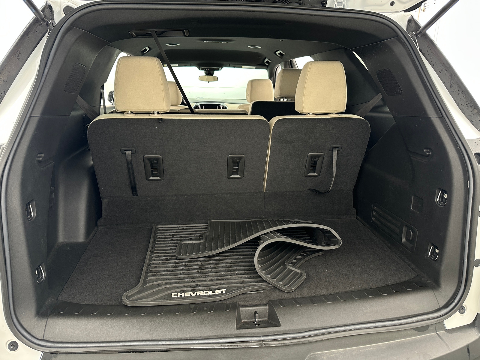 Thumbnail: 2023 Chevrolet Traverse - 7