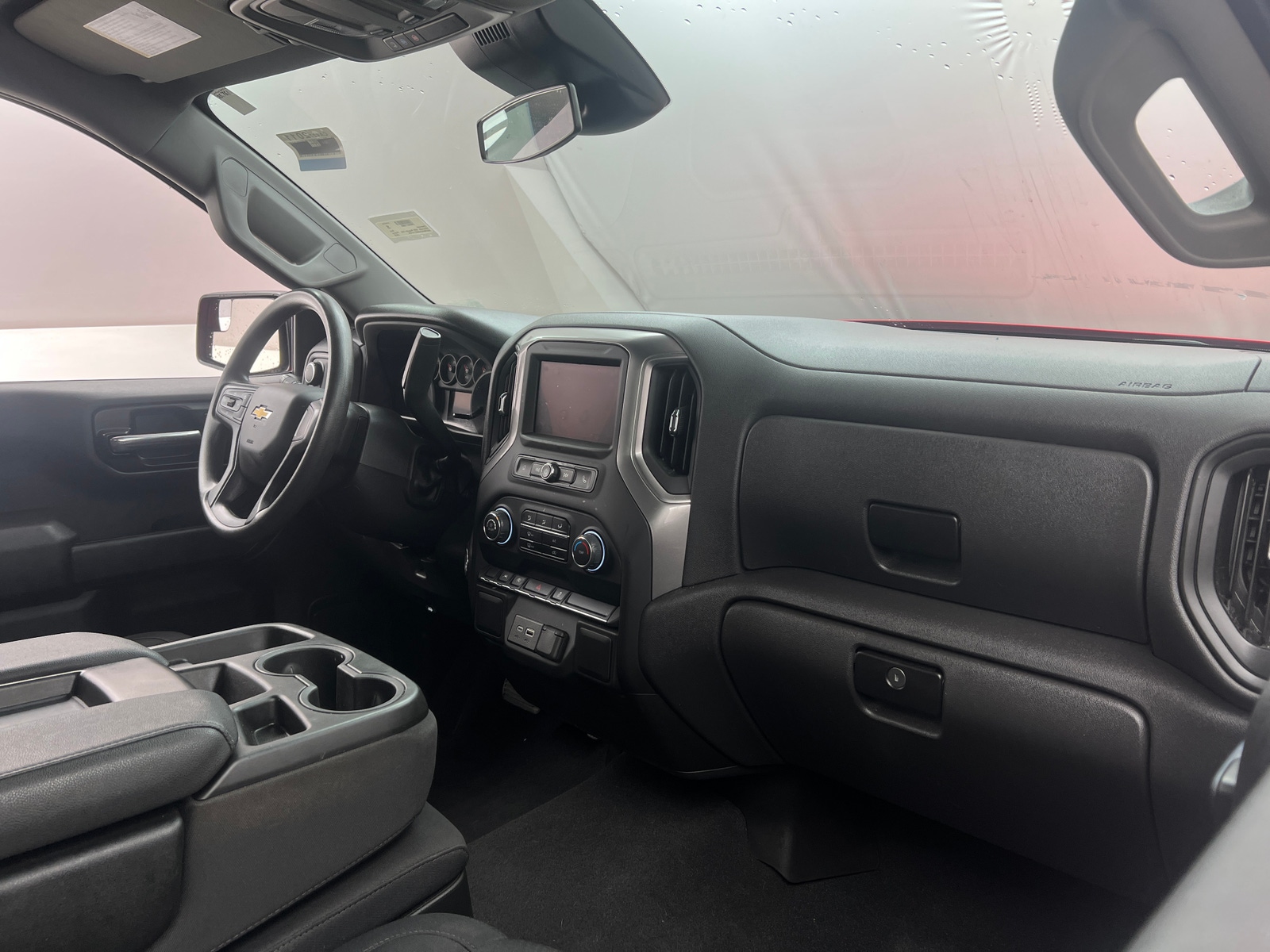 Thumbnail: 2025 Chevrolet Silverado 1500 - 2