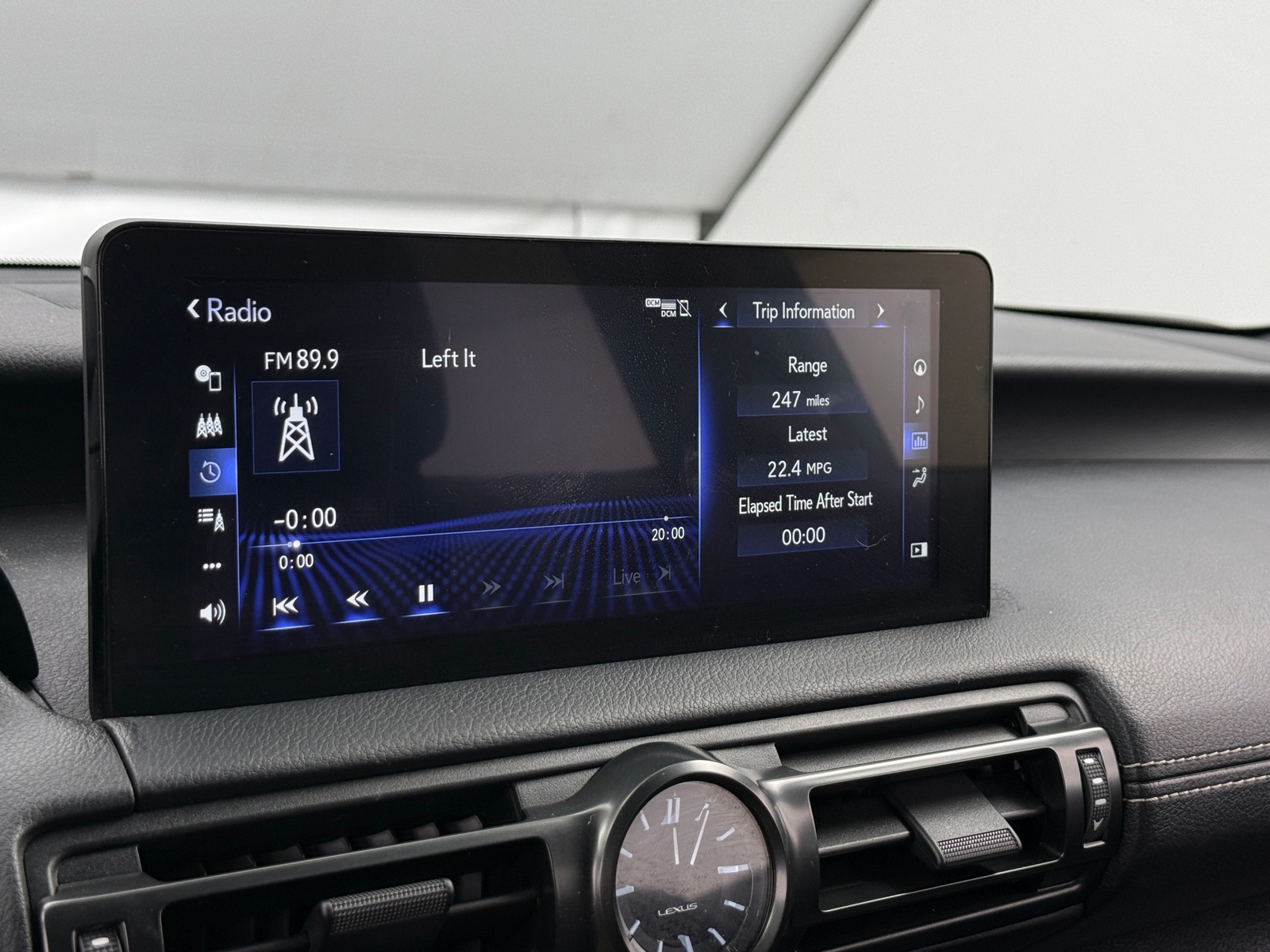 Thumbnail: 2024 Lexus IS - 3