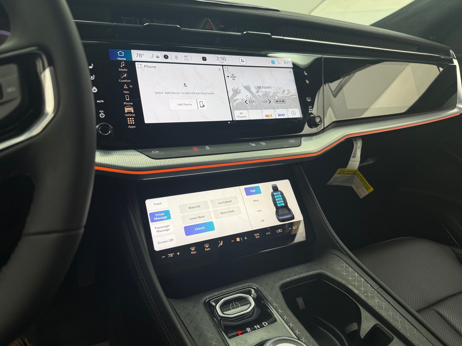 Thumbnail: 2024 Jeep Wagoneer S - 3