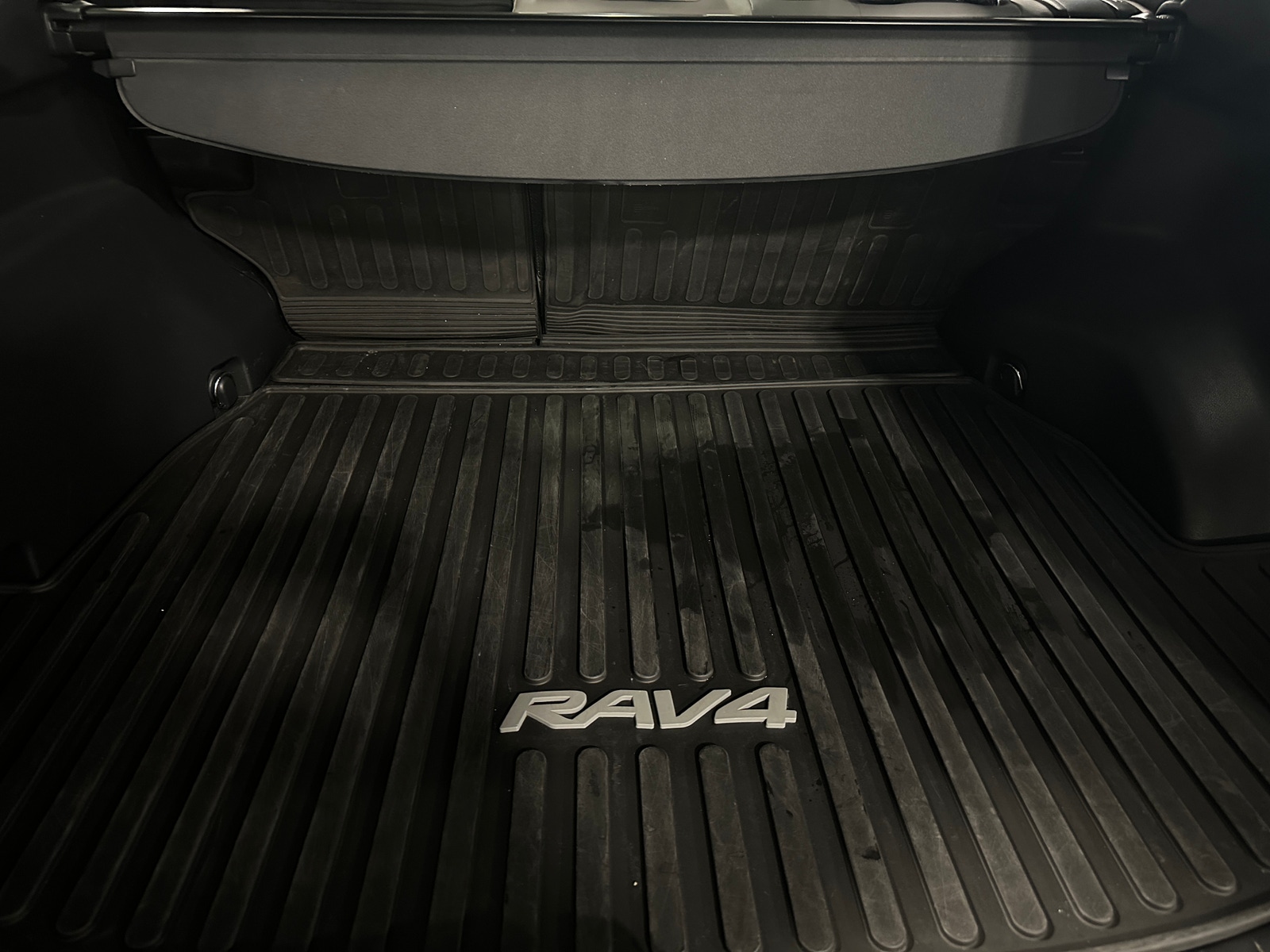 Thumbnail: 2024 Toyota RAV4 - 6