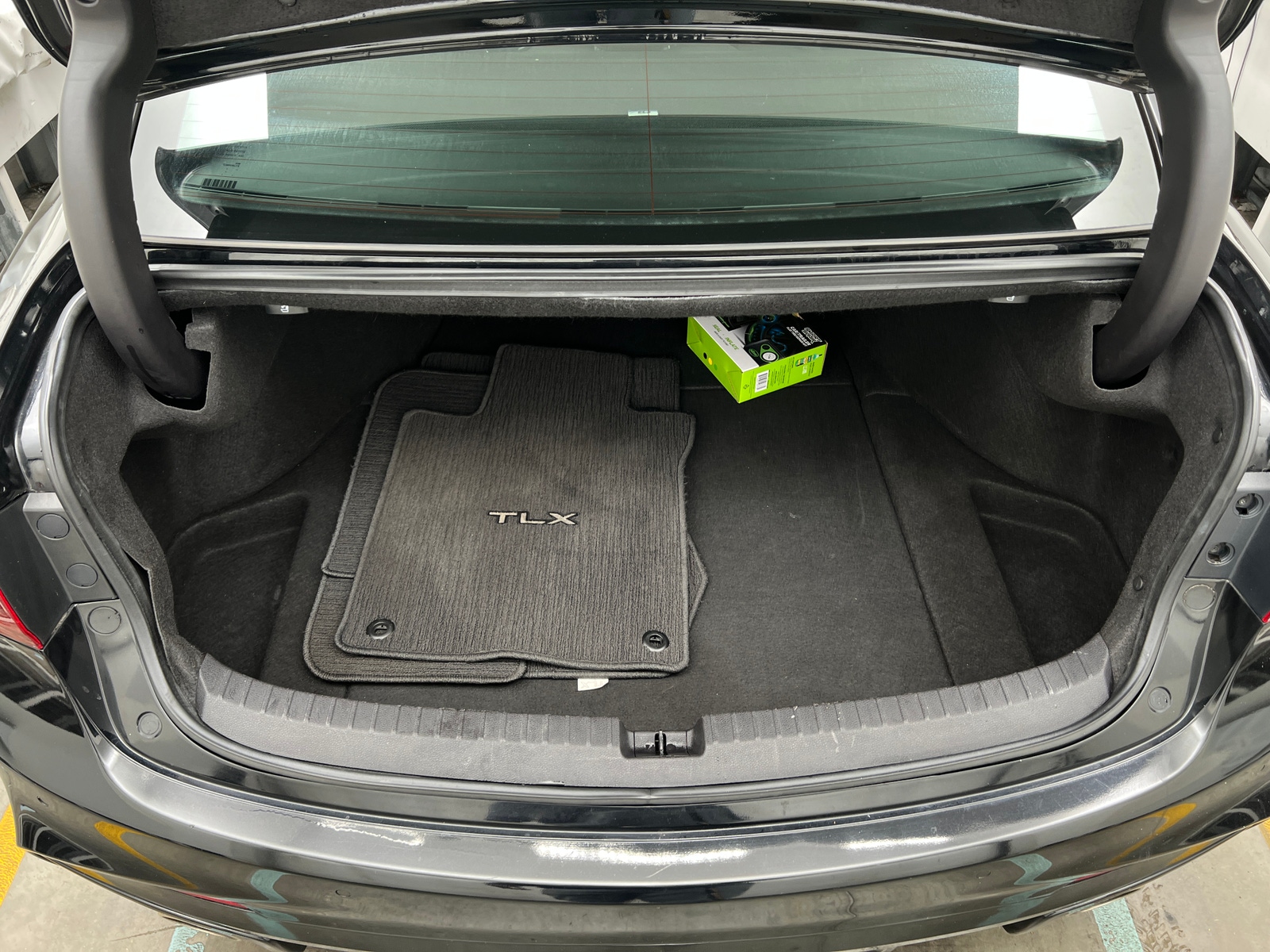 Thumbnail: 2020 Acura TLX - 7