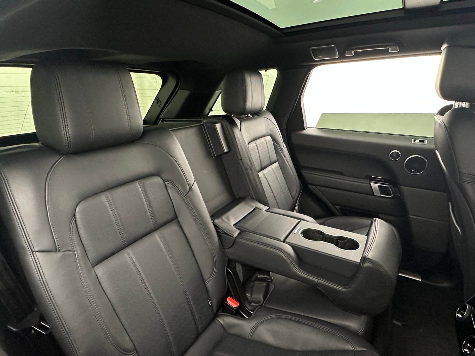 Thumbnail: 2019 Land Rover Range Rover Sport - 5