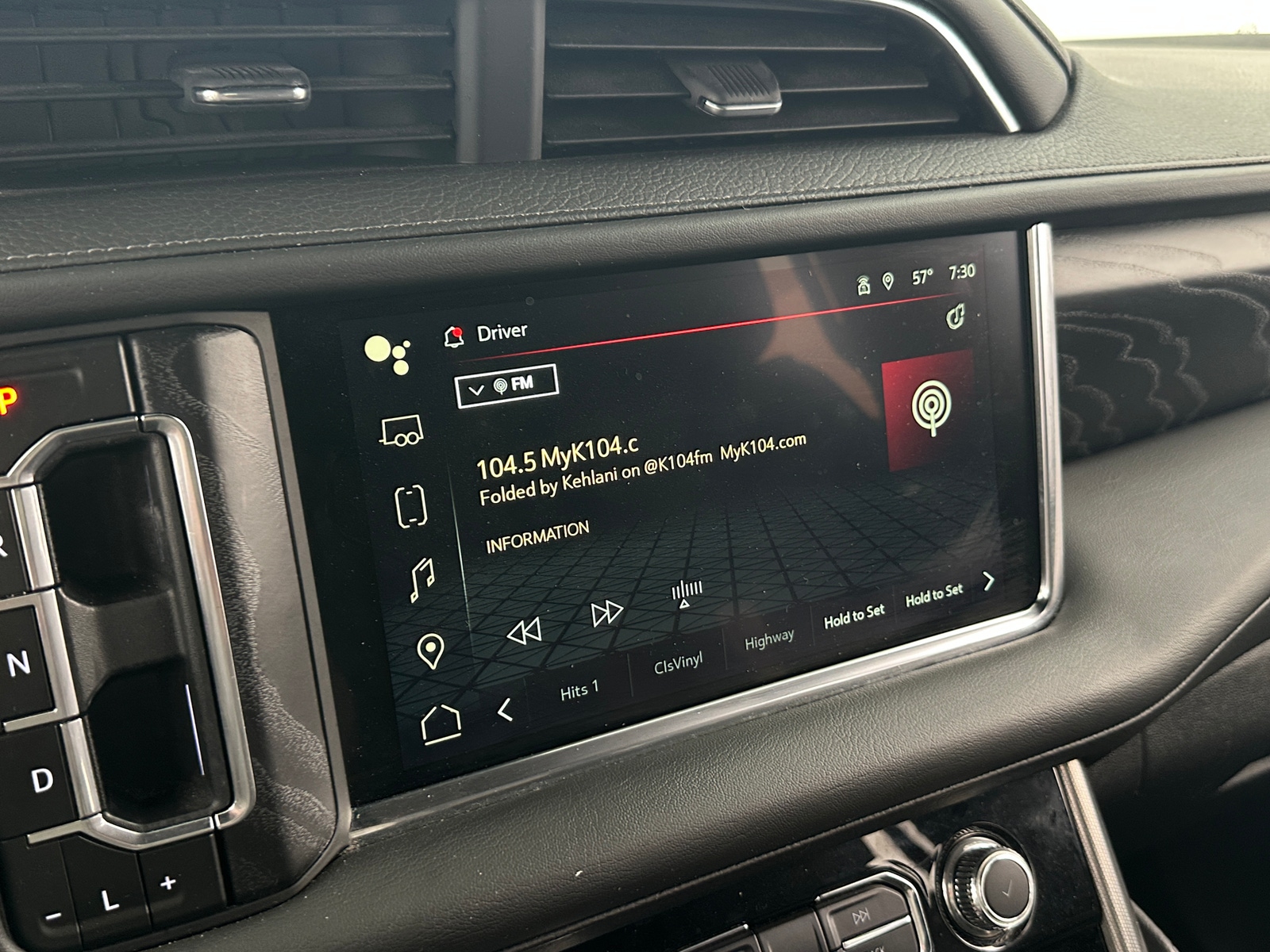 Thumbnail: 2023 GMC Yukon - 3