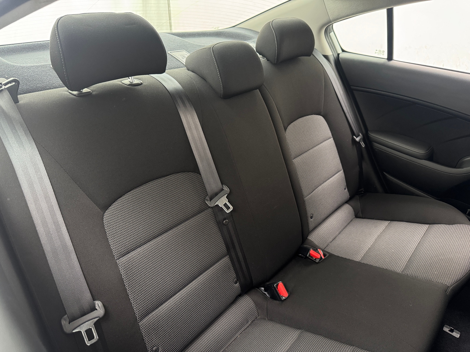 Thumbnail: 2018 Kia Forte - 6