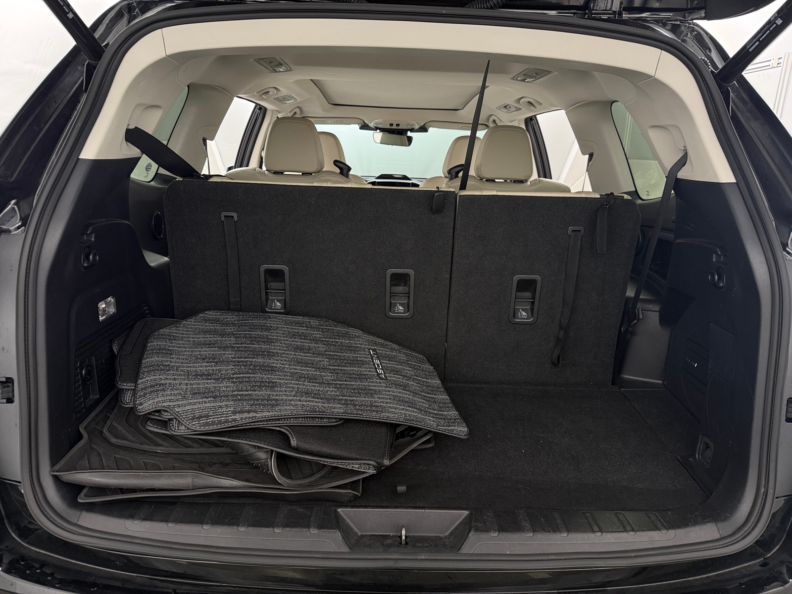 Thumbnail: 2023 Subaru Ascent - 6