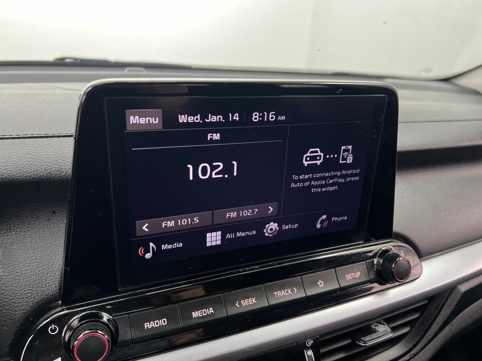 Thumbnail: 2024 Kia Forte - 4