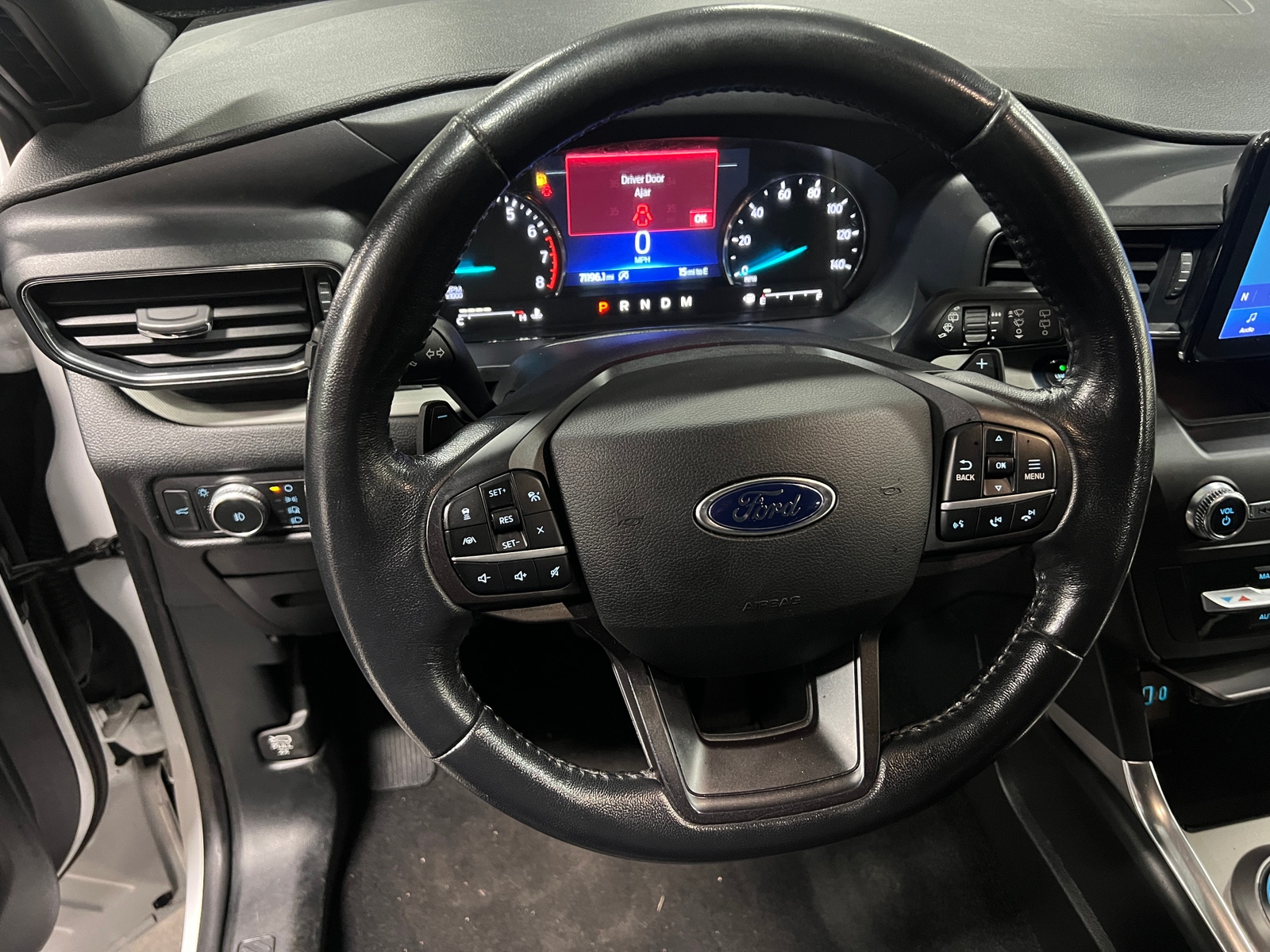 Thumbnail: 2020 Ford Explorer - 5