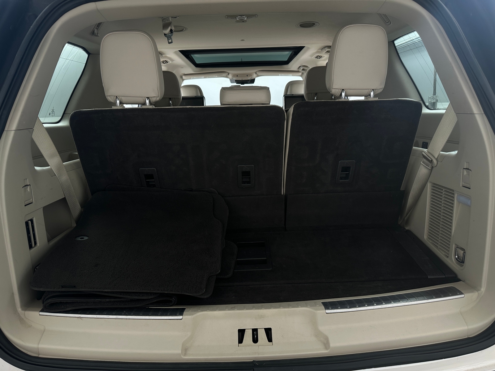 Thumbnail: 2018 Lincoln Navigator - 6