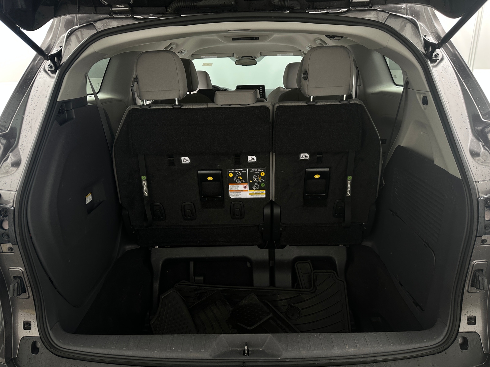 Thumbnail: 2023 Toyota Sienna - 7