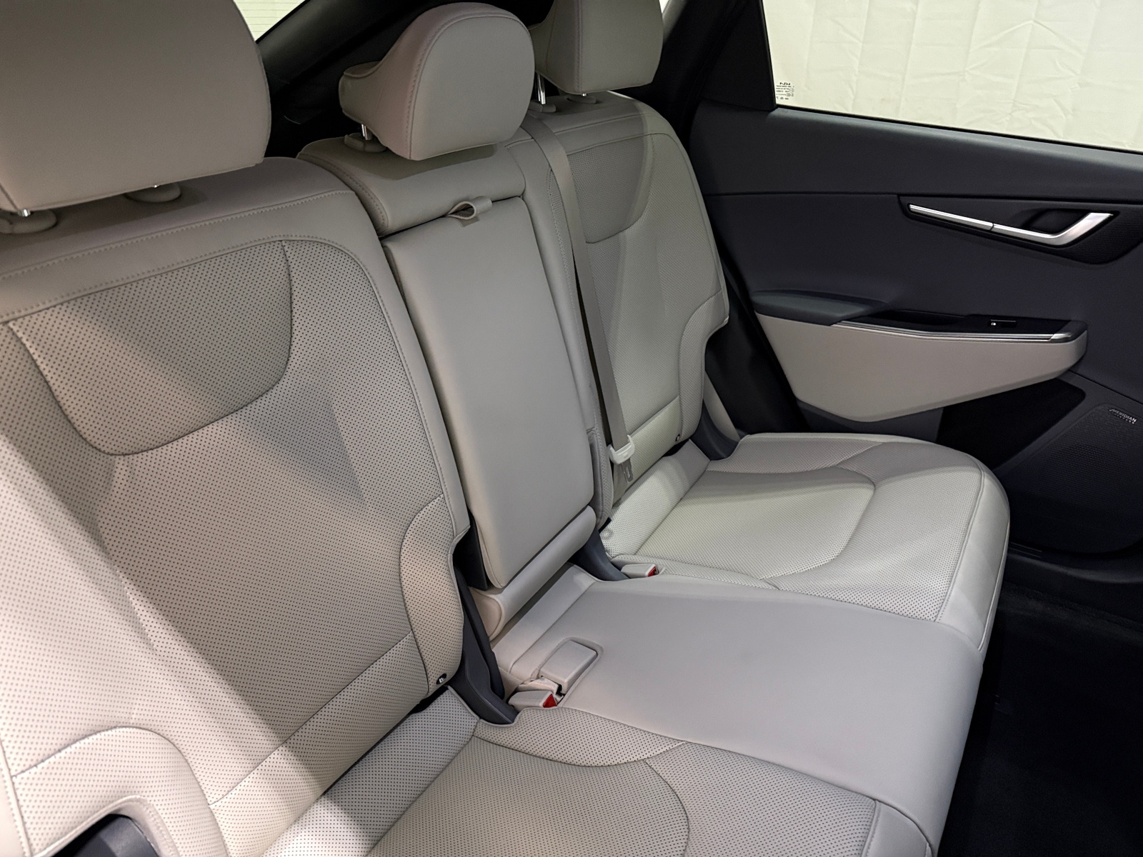 Thumbnail: 2022 Kia EV6 - 5