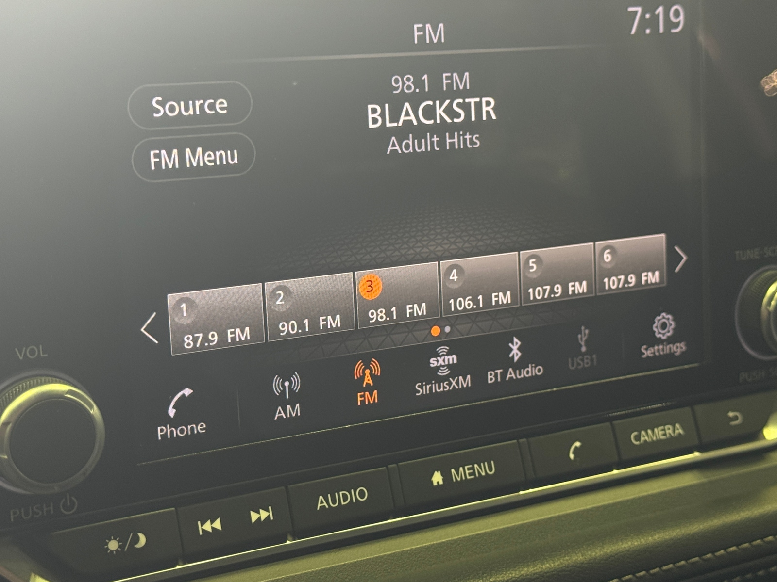 Thumbnail: 2023 Nissan Rogue - 4