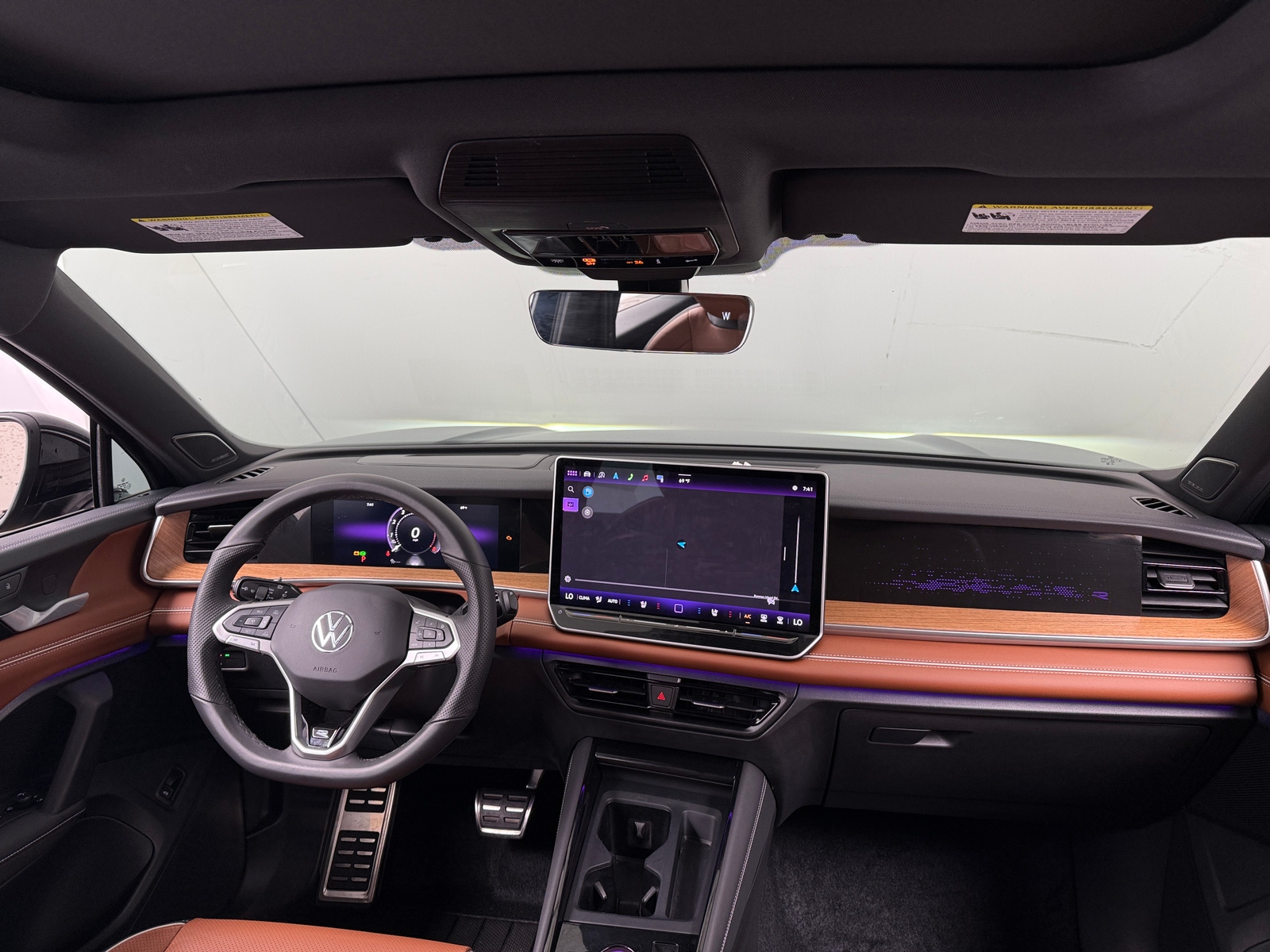 Thumbnail: 2025 Volkswagen Tiguan - 2