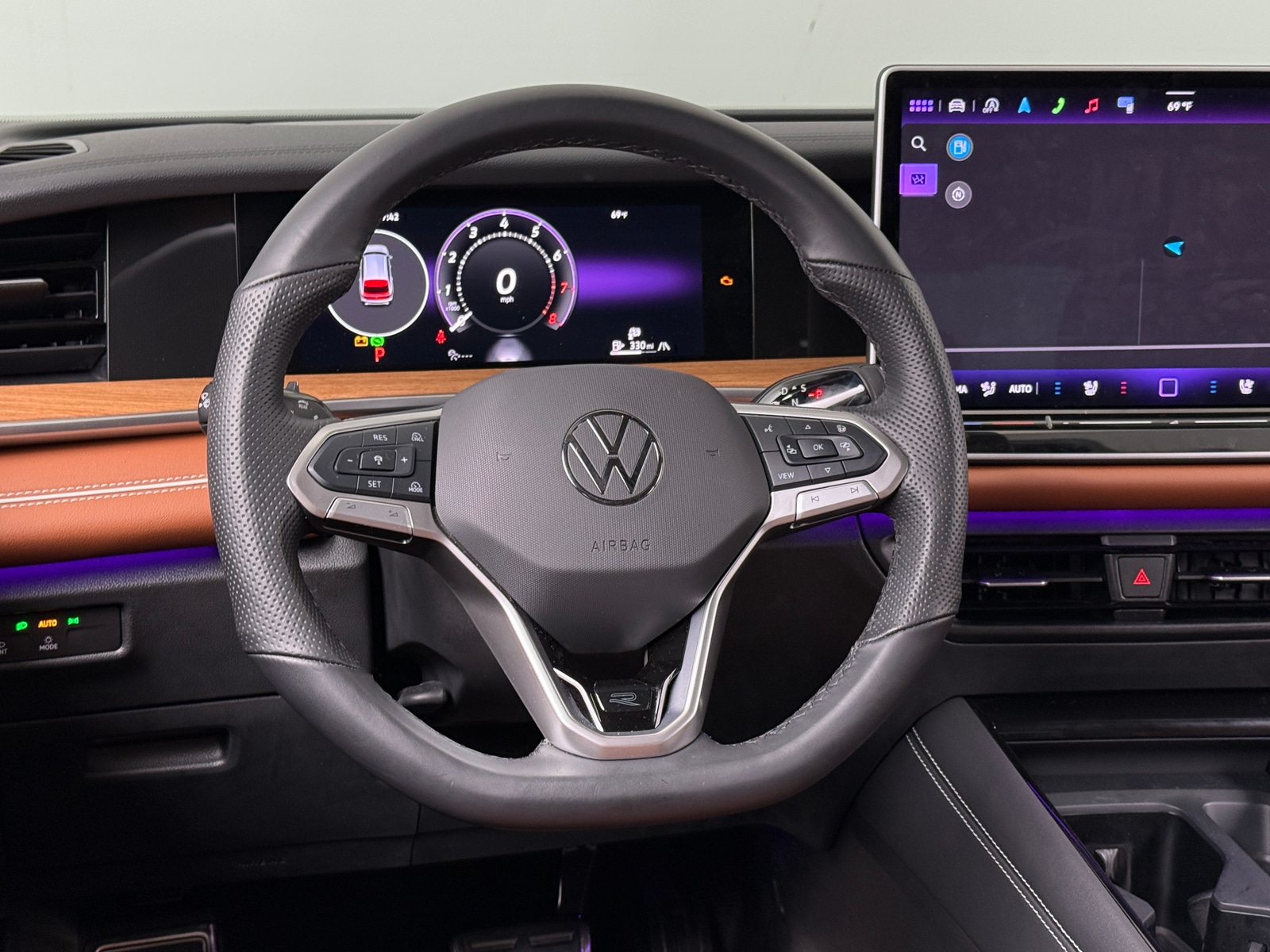 Thumbnail: 2025 Volkswagen Tiguan - 4