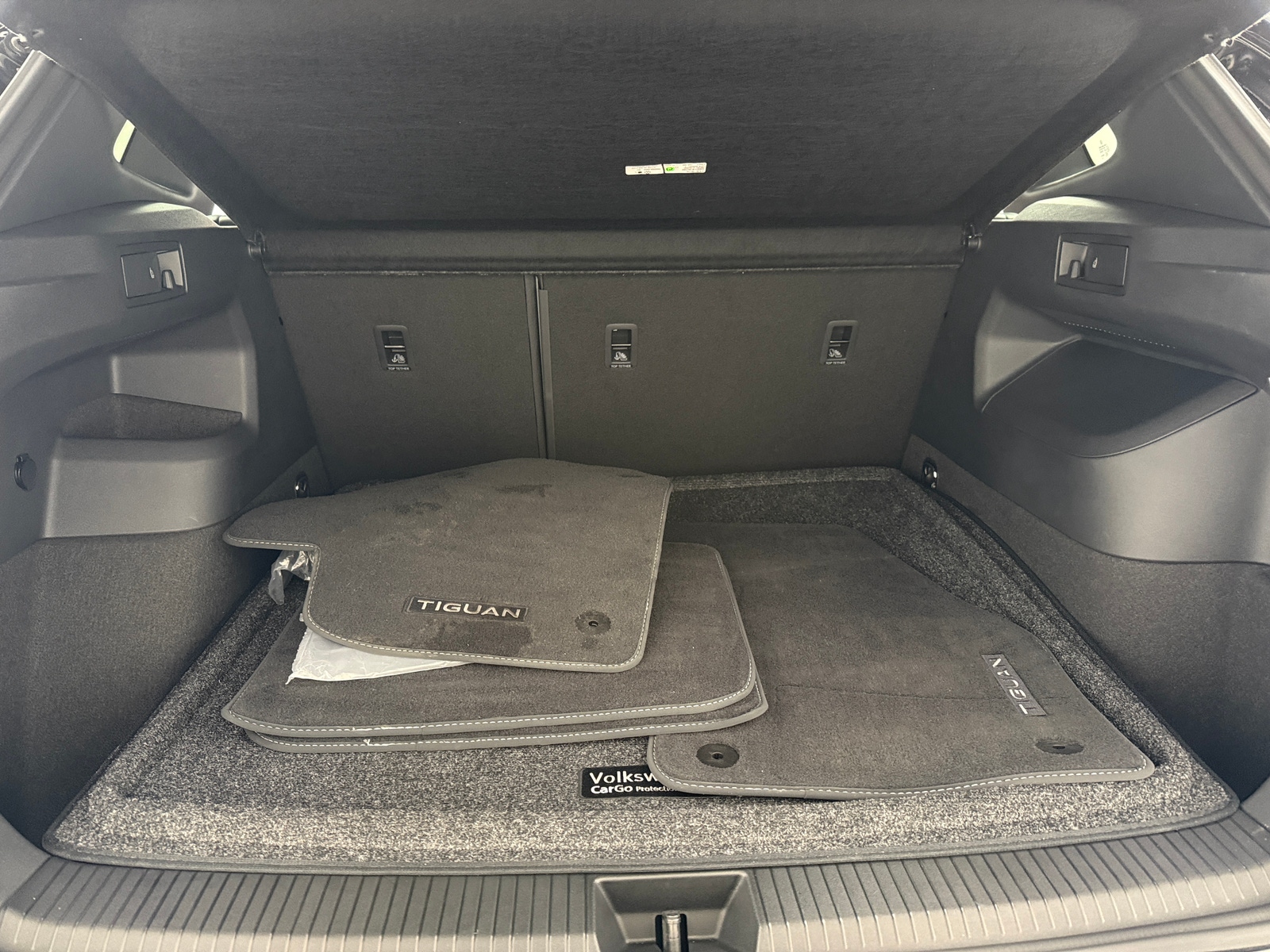 Thumbnail: 2025 Volkswagen Tiguan - 6