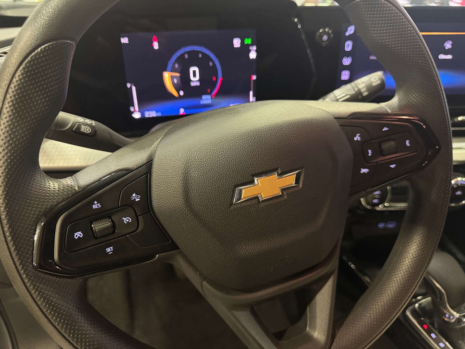 Thumbnail: 2025 Chevrolet Trax - 5