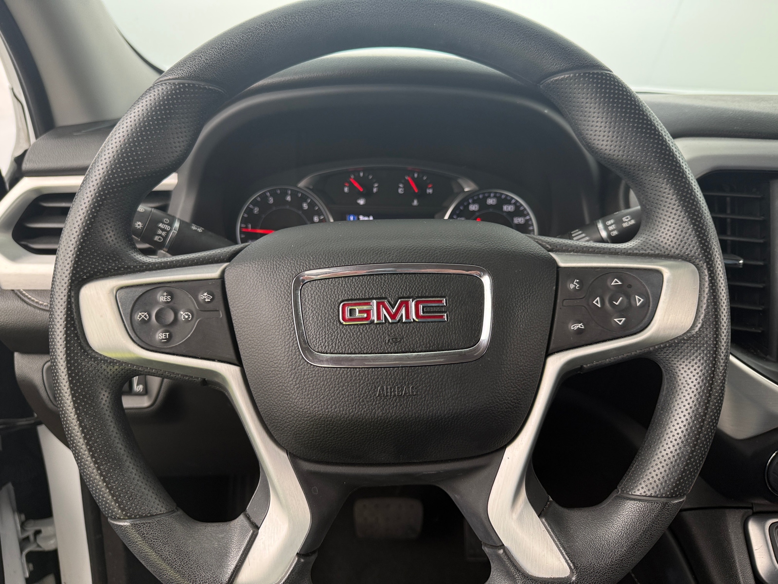 Thumbnail: 2023 GMC Acadia - 5