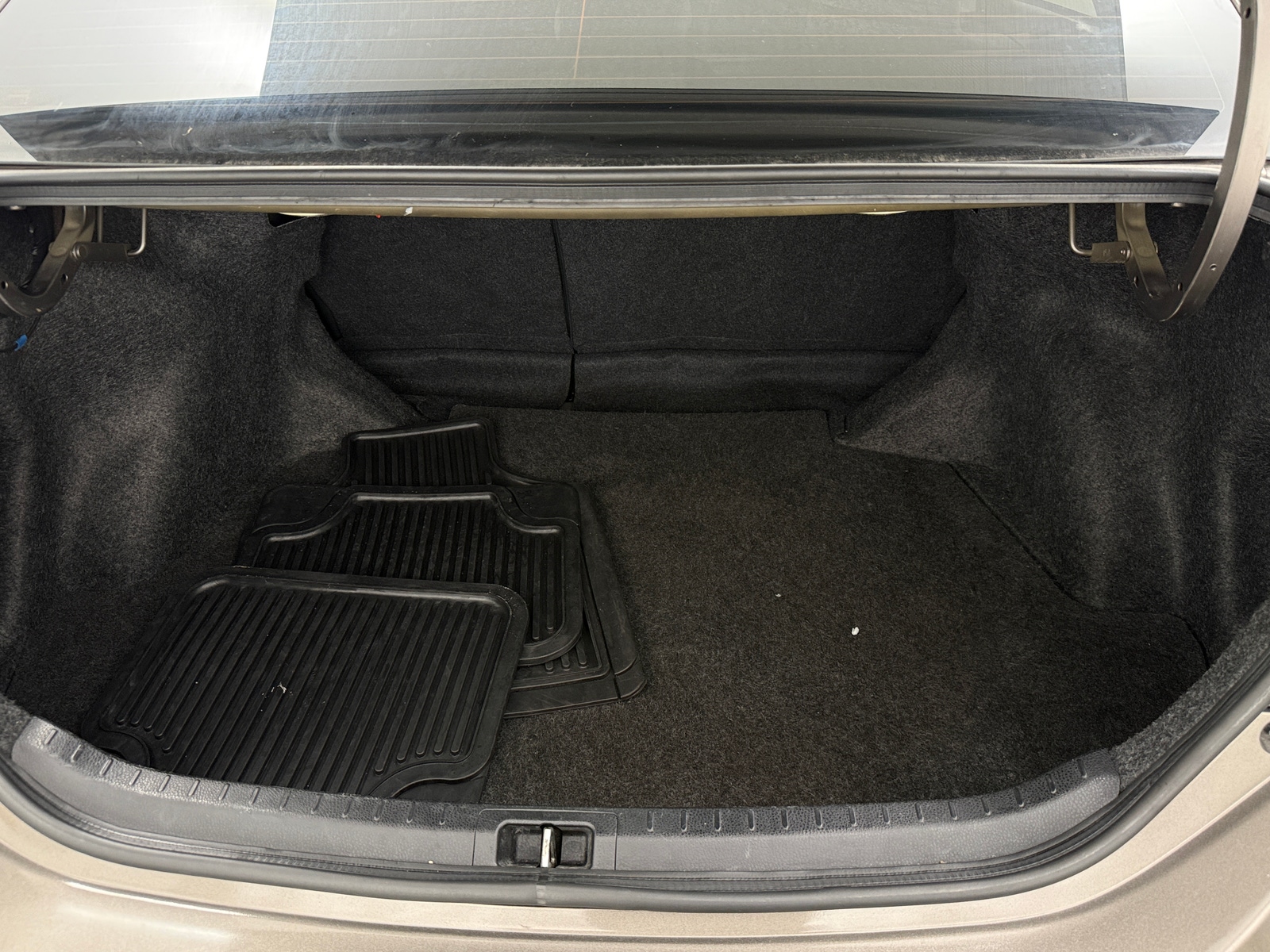 Thumbnail: 2017 Toyota Corolla - 7