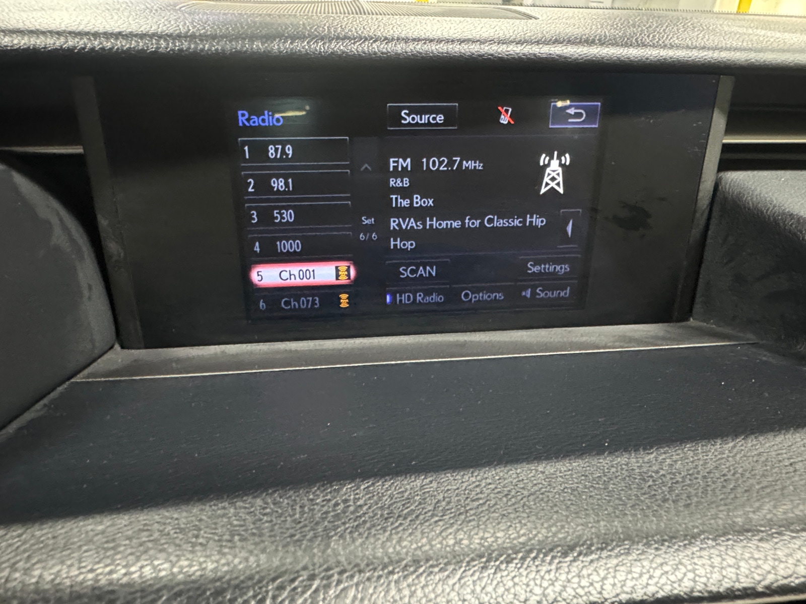 Thumbnail: 2015 Lexus RC - 3