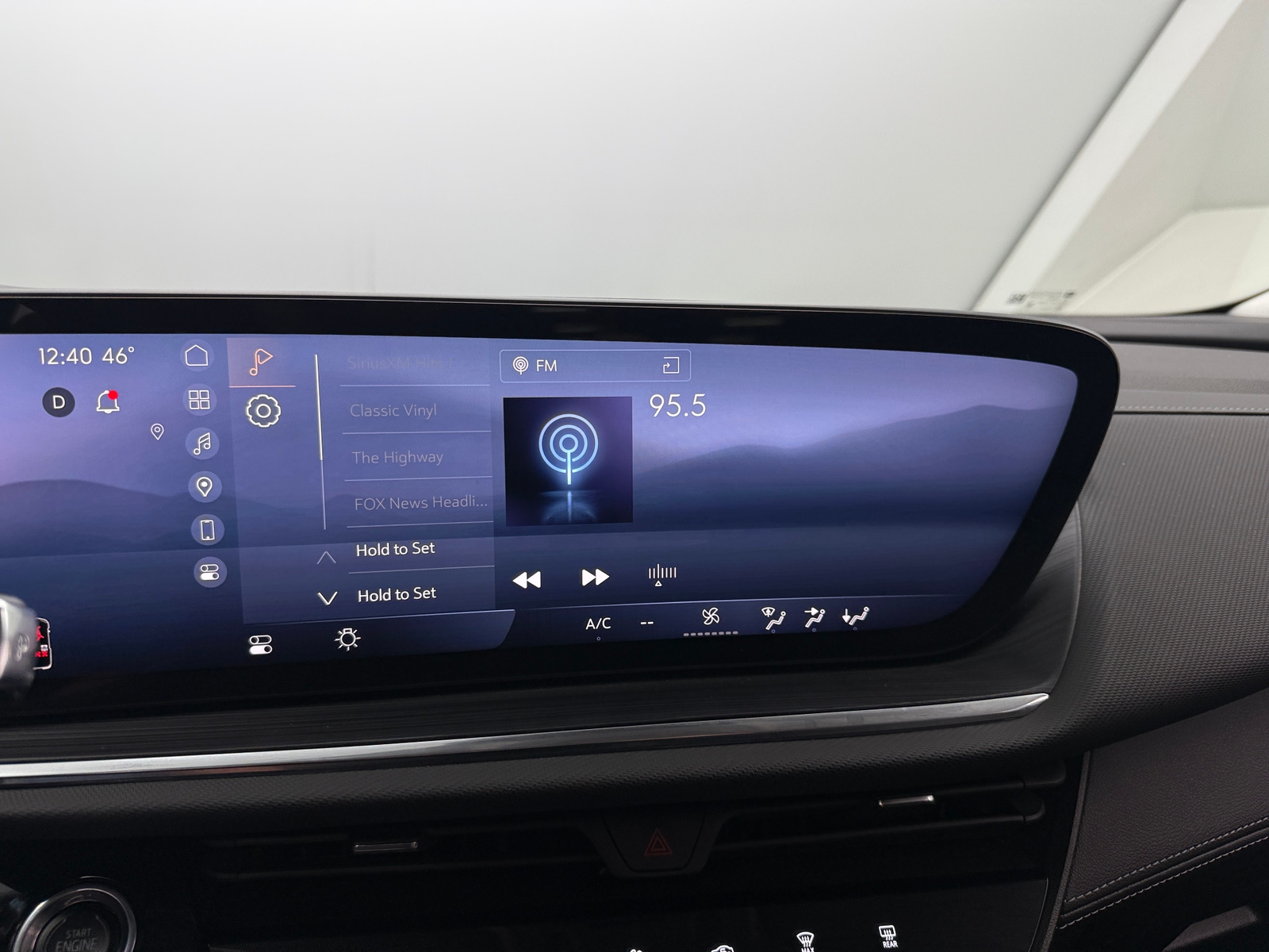 Thumbnail: 2025 Buick Envision - 3