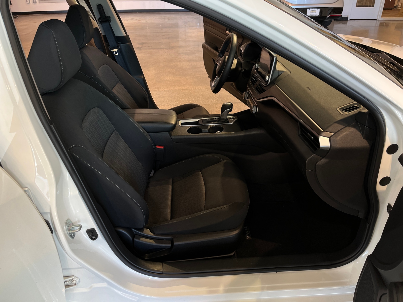 Thumbnail: 2025 Nissan Altima - 2