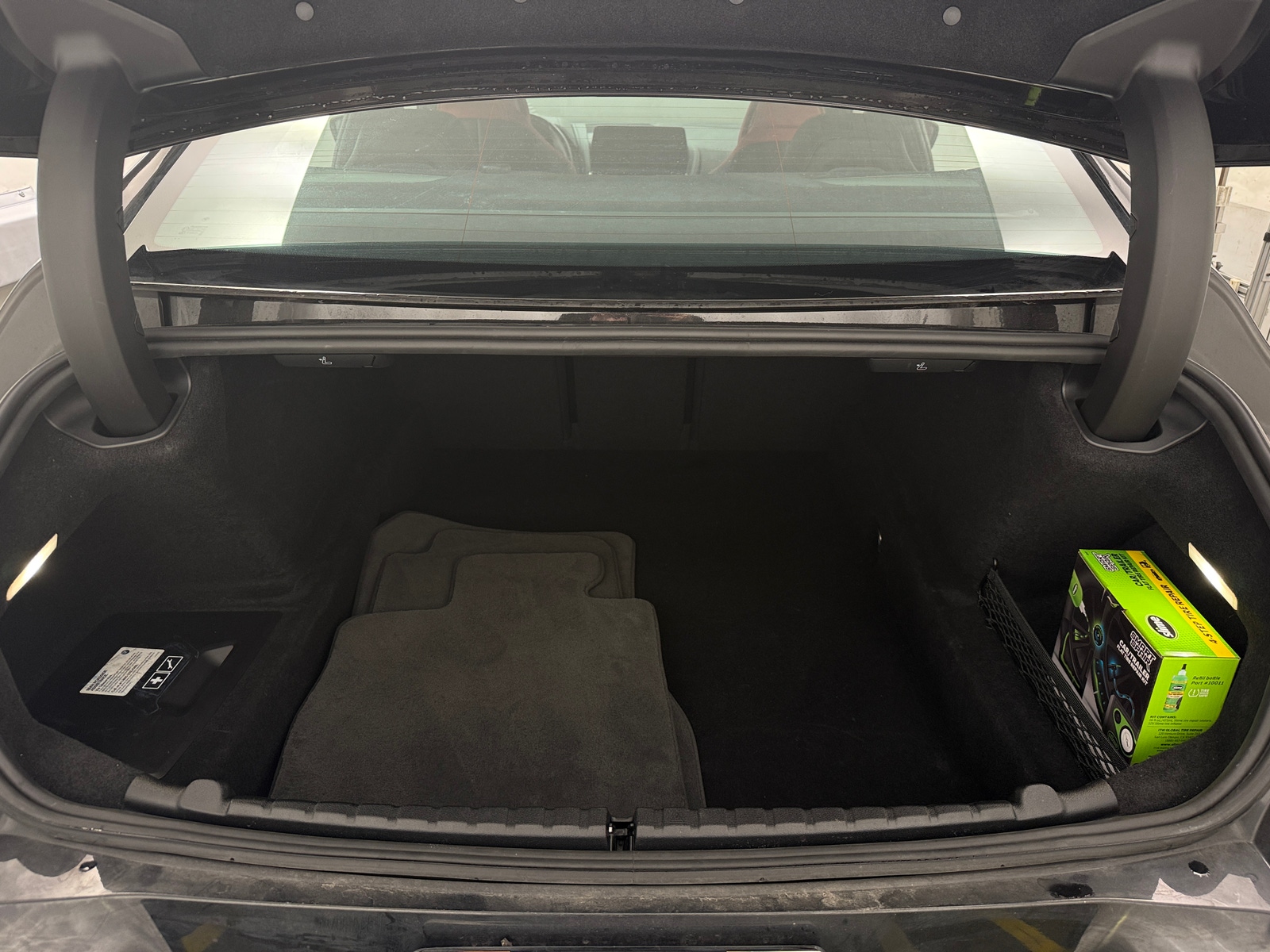 Thumbnail: 2024 BMW 8 Series - 6