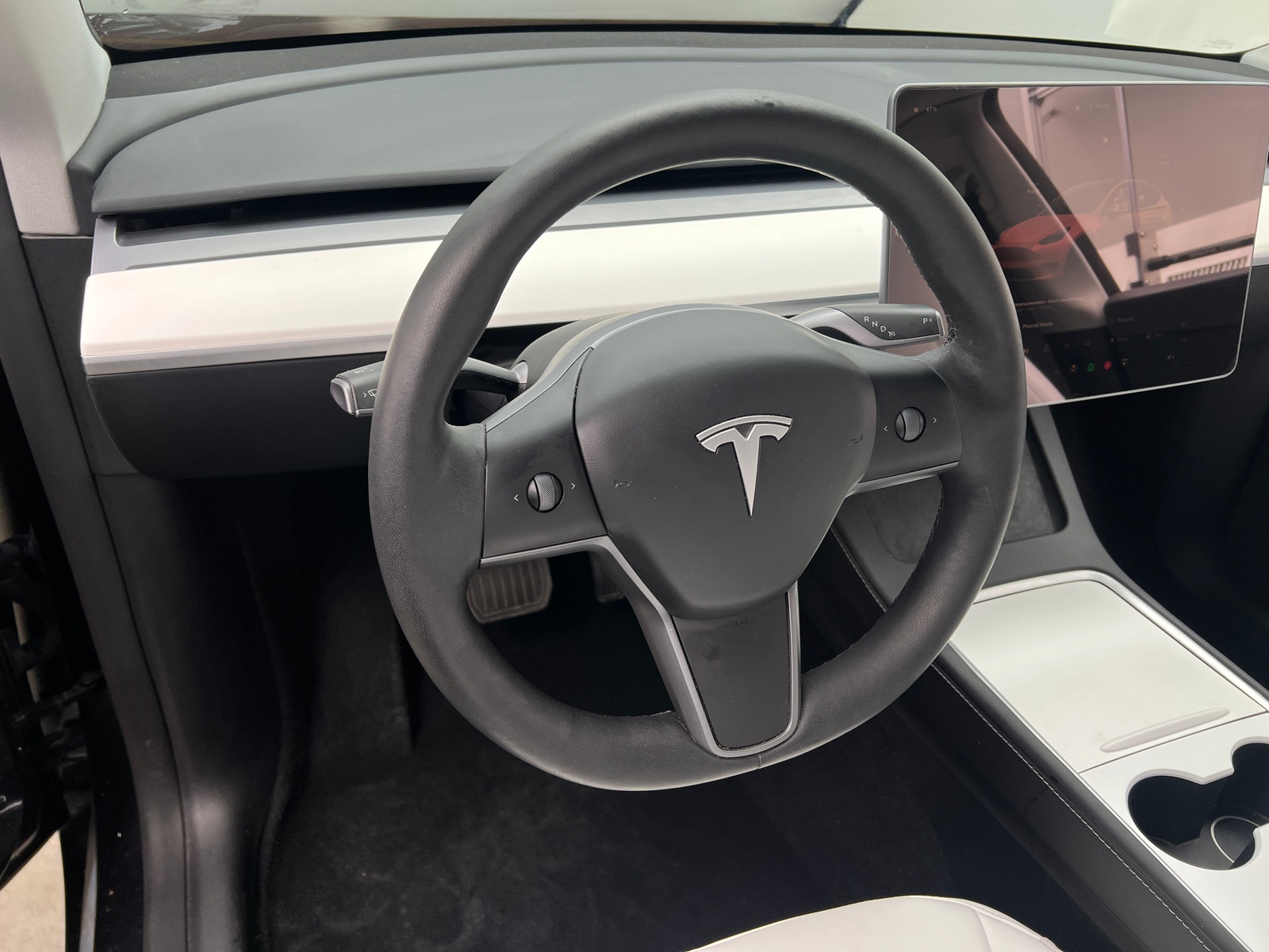 Thumbnail: 2024 Tesla Model Y - 4