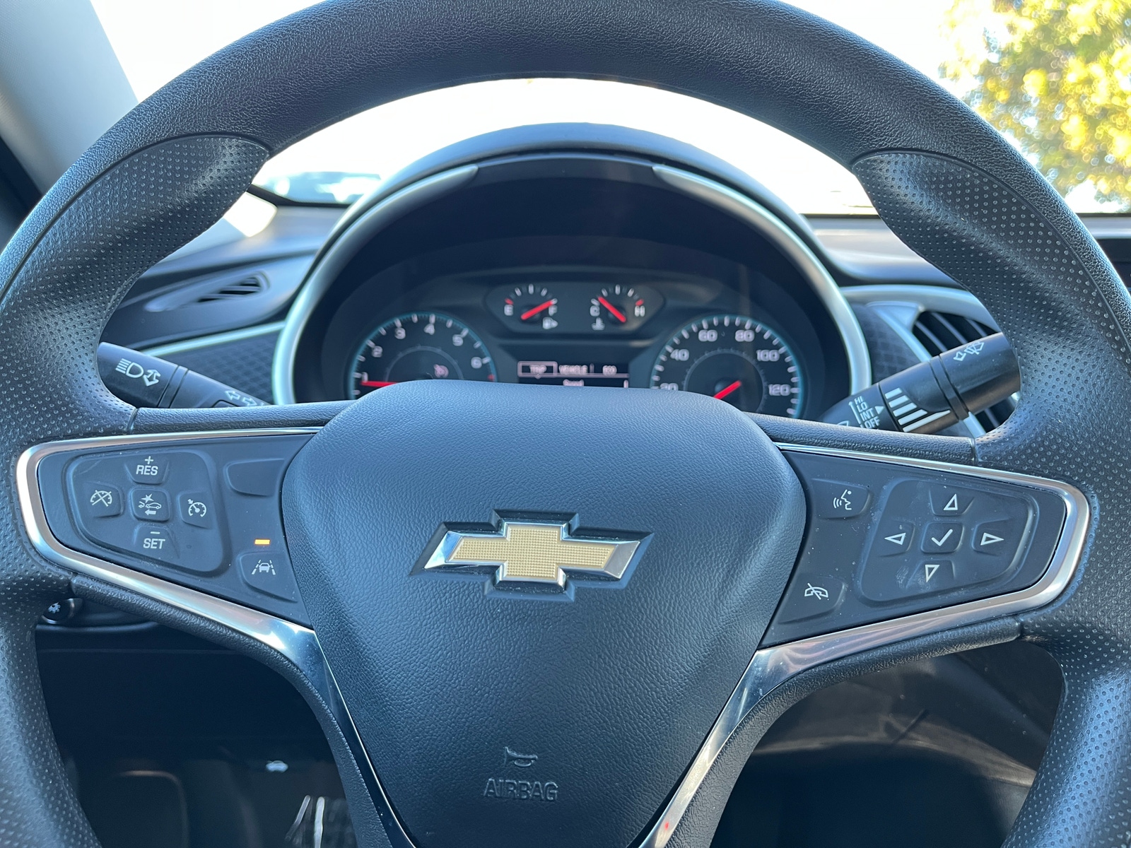 Thumbnail: 2023 Chevrolet Malibu - 5