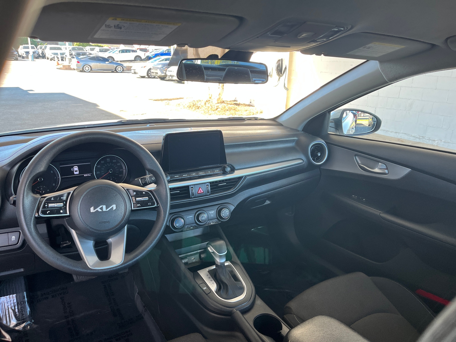 Thumbnail: 2023 Kia Forte - 3