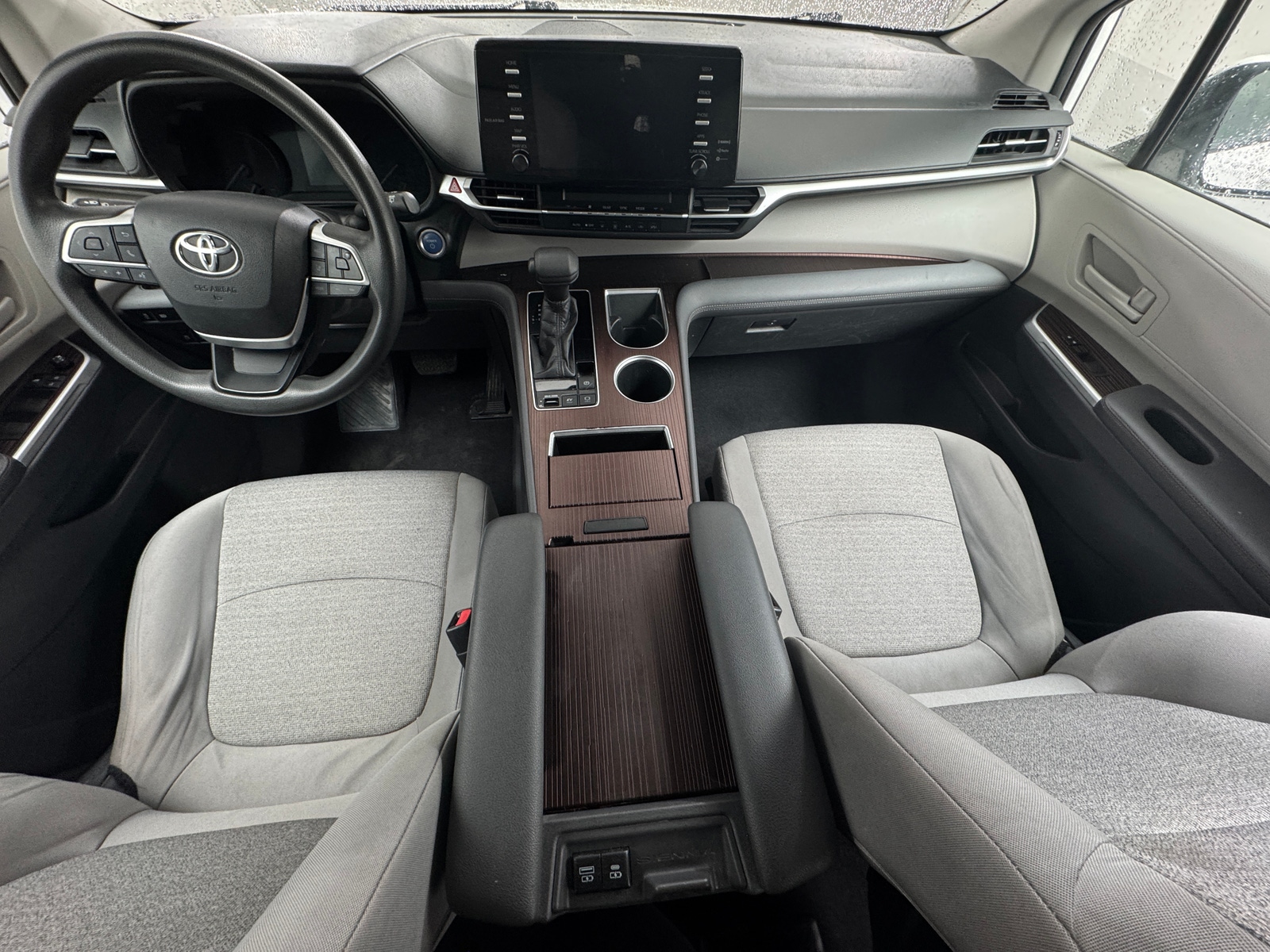 Thumbnail: 2021 Toyota Sienna - 3