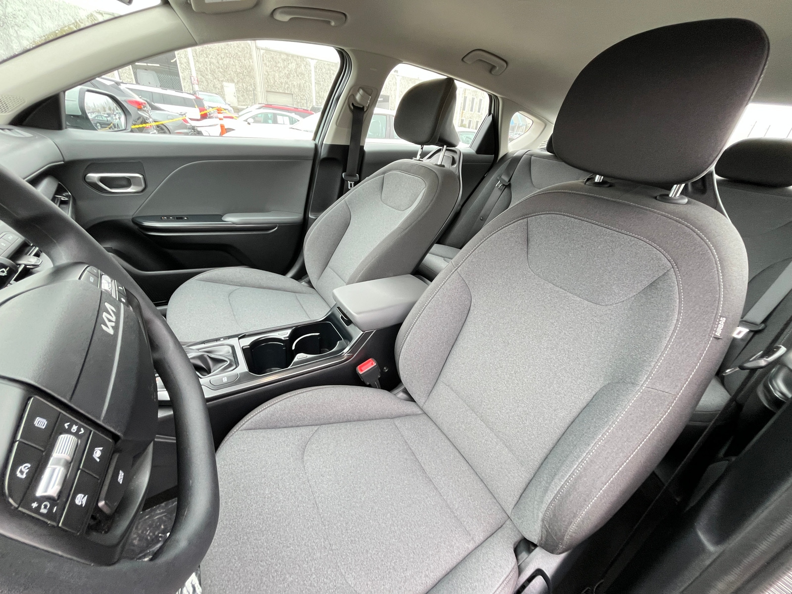 Thumbnail: 2025 Kia K4 - 2