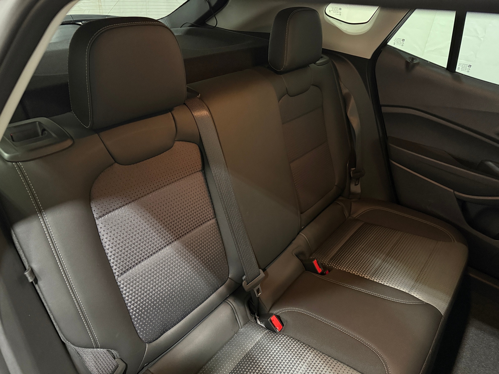 Thumbnail: 2025 Chevrolet Trax - 6