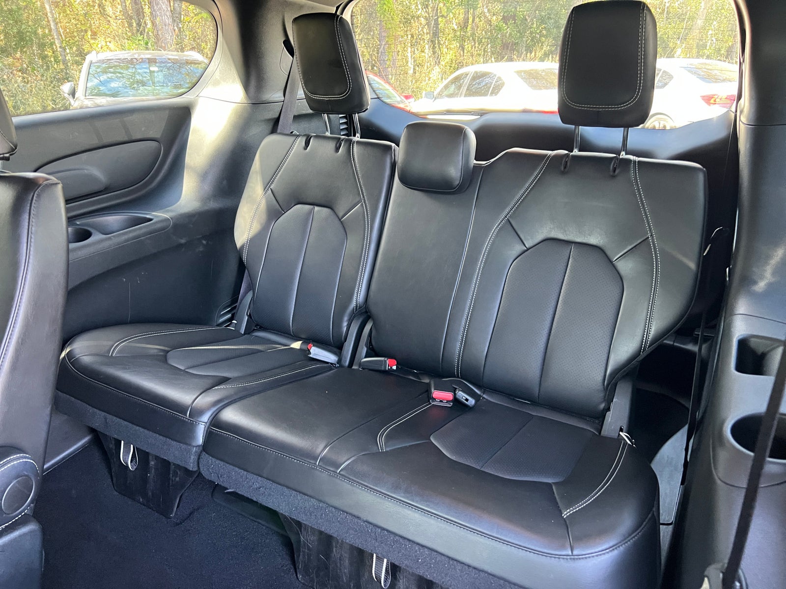 Thumbnail: 2025 Chrysler Pacifica - 5