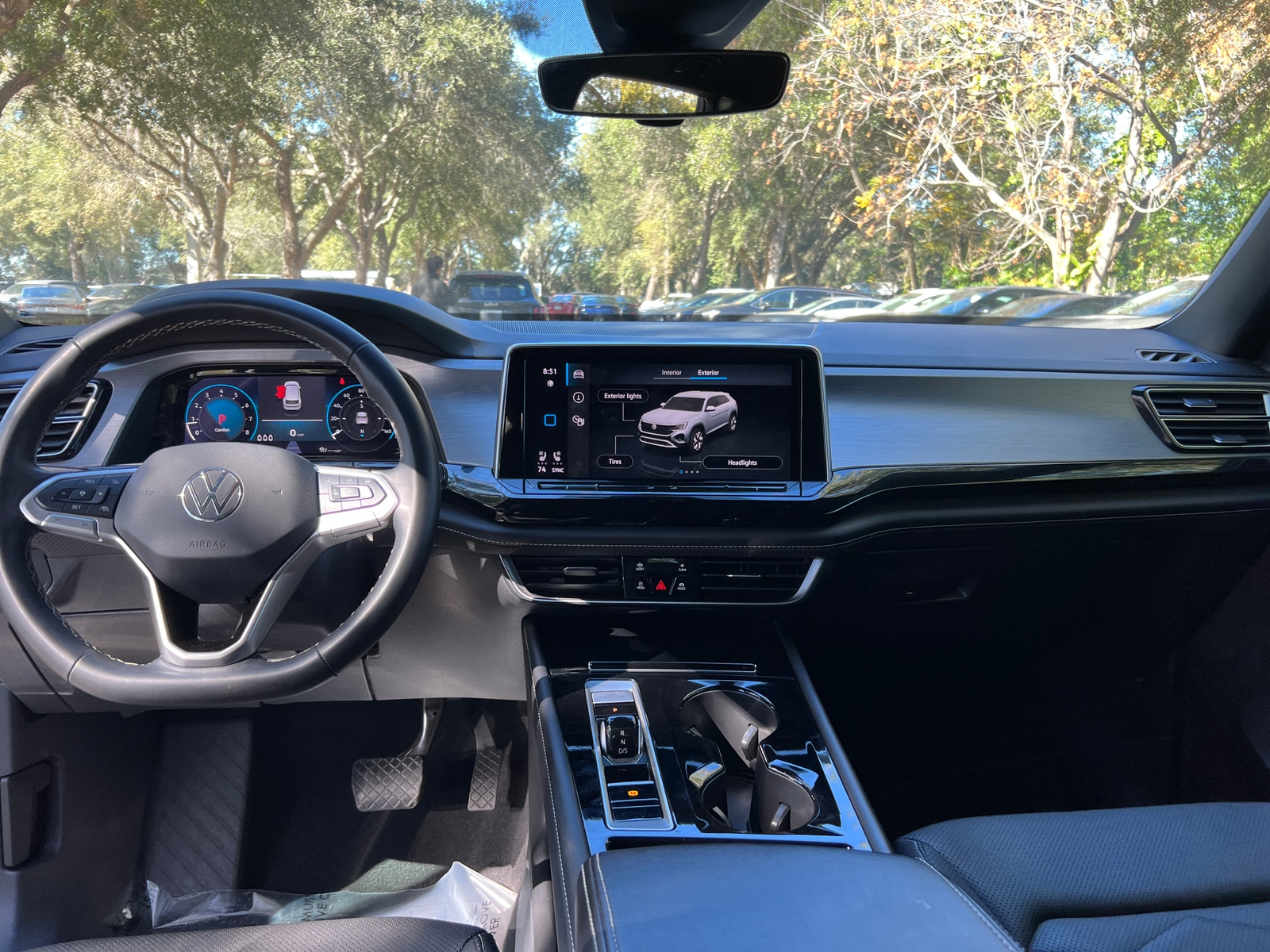 Thumbnail: 2025 Volkswagen Atlas - 2