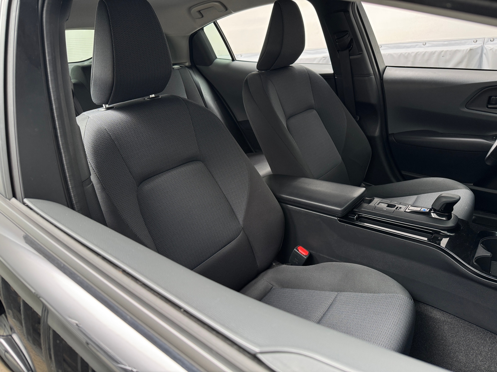 Thumbnail: 2025 Toyota Prius - 2