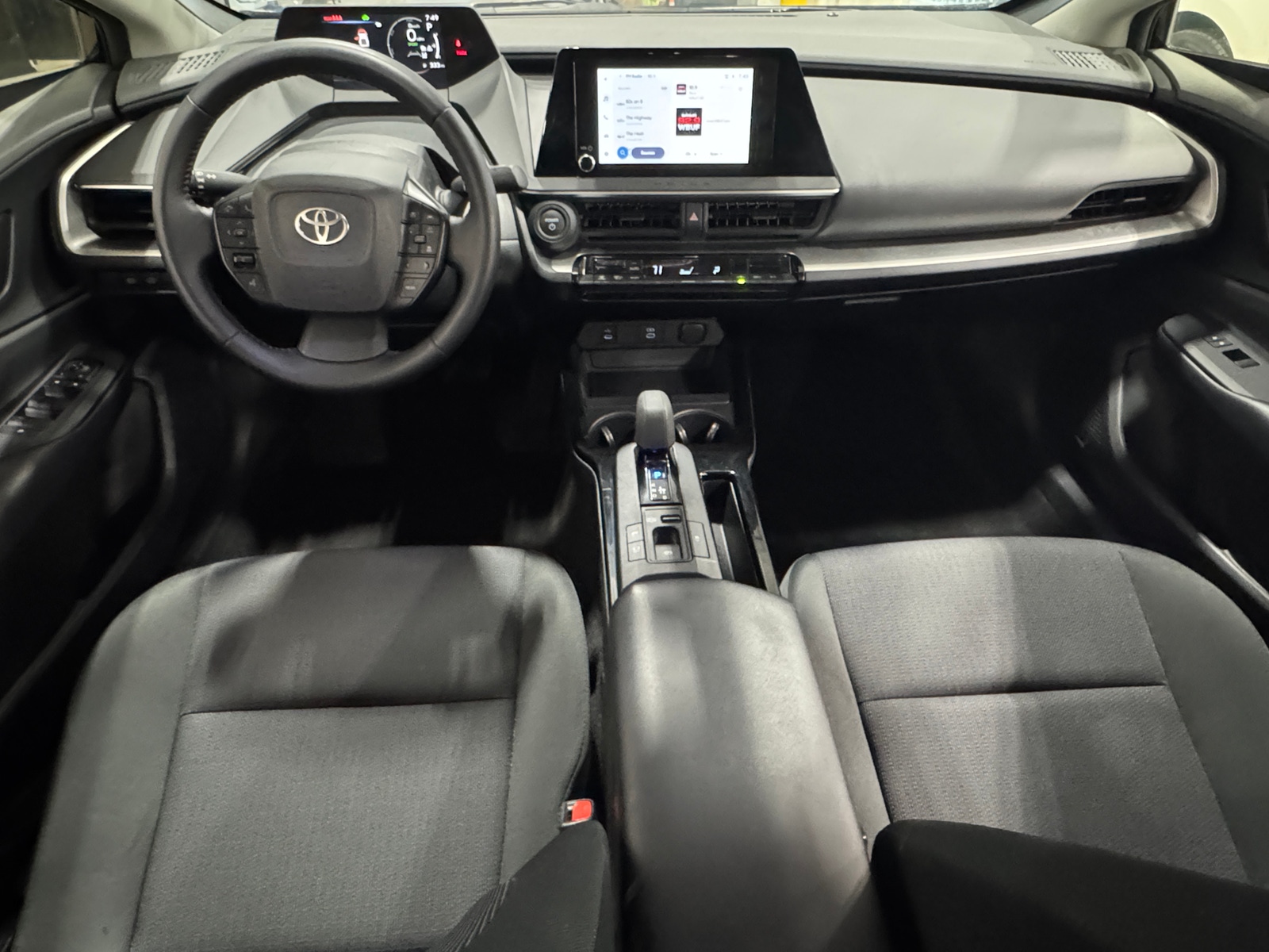 Thumbnail: 2025 Toyota Prius - 3