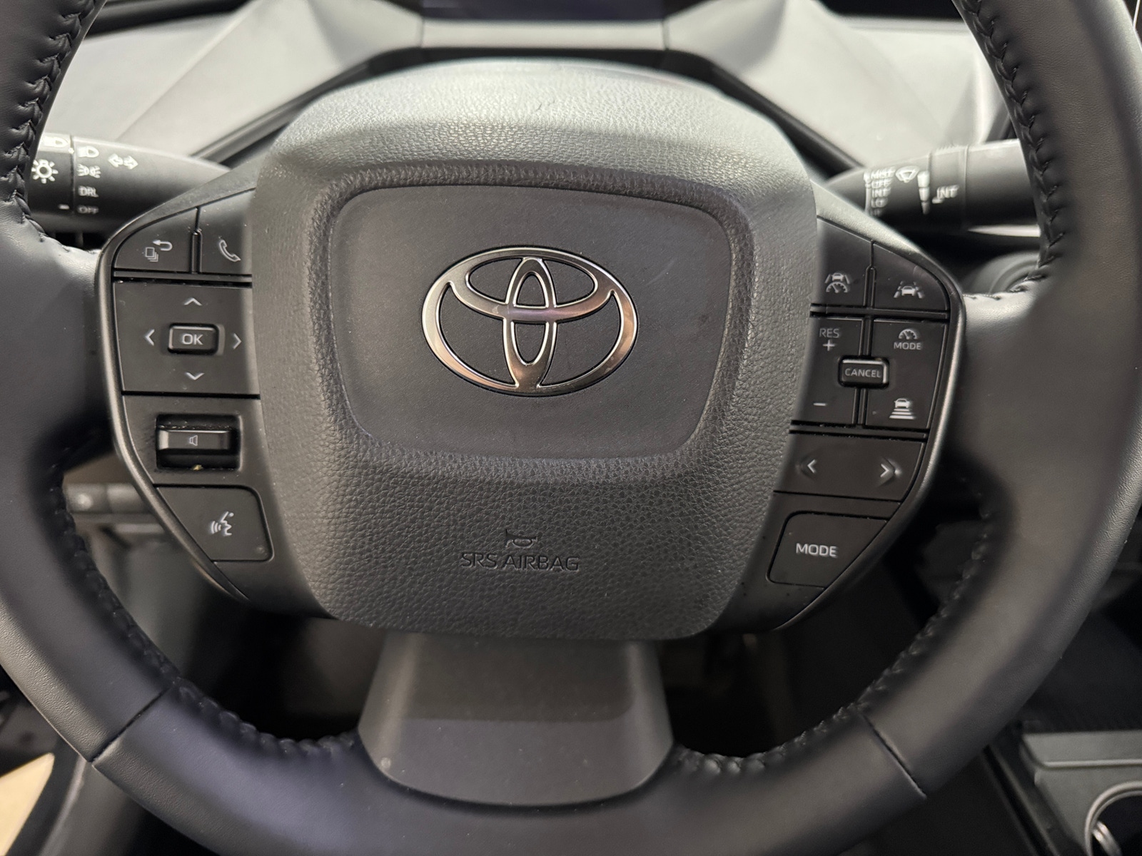 Thumbnail: 2025 Toyota Prius - 5