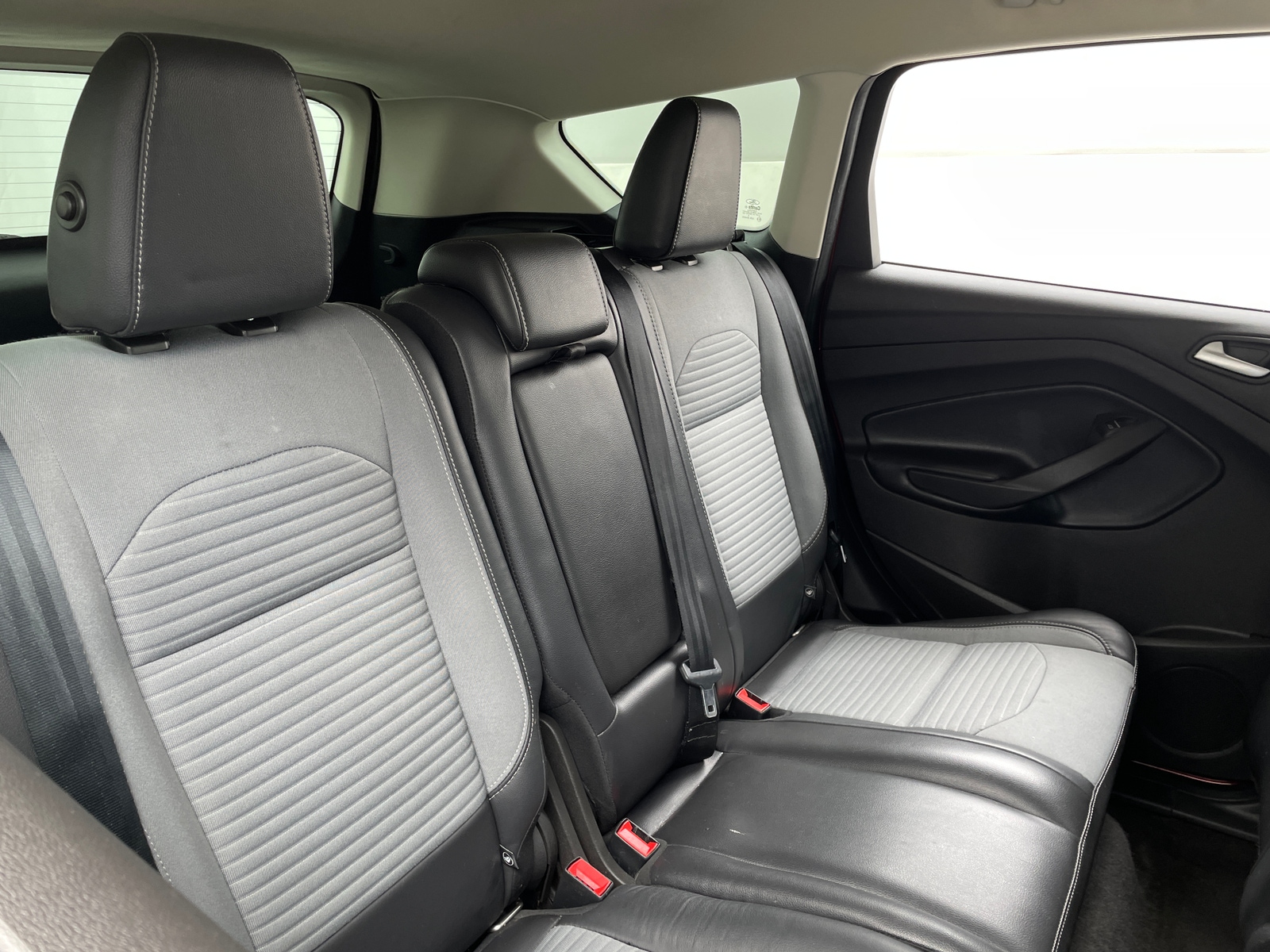 Thumbnail: 2019 Ford Escape - 6